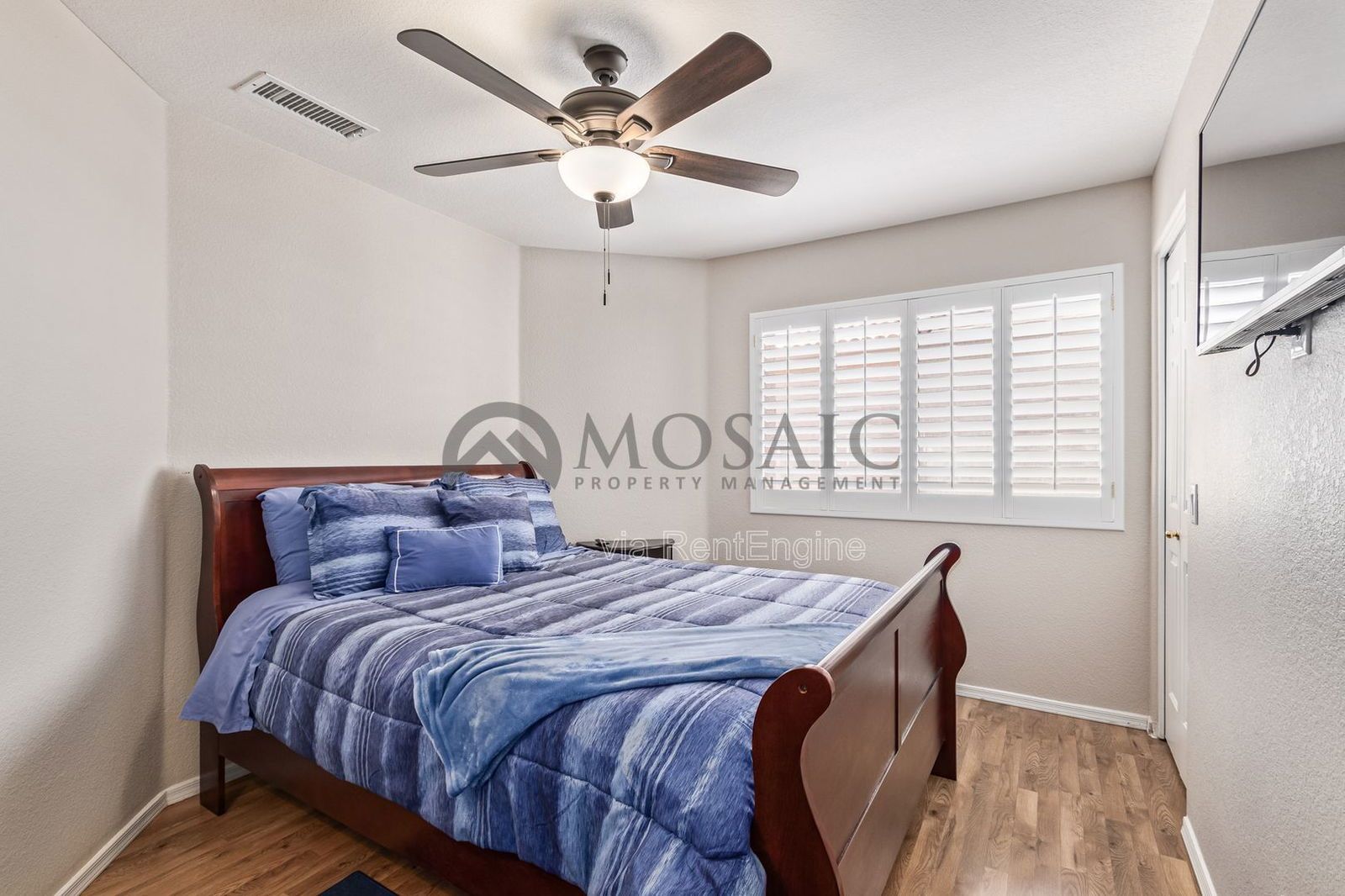 Inviting Home in Gated 55 Plus Community!! property image