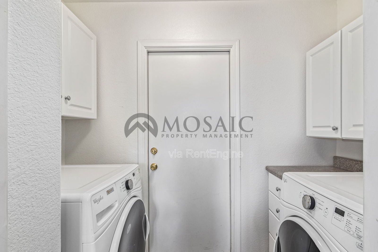 Inviting Home in Gated 55 Plus Community!! property image