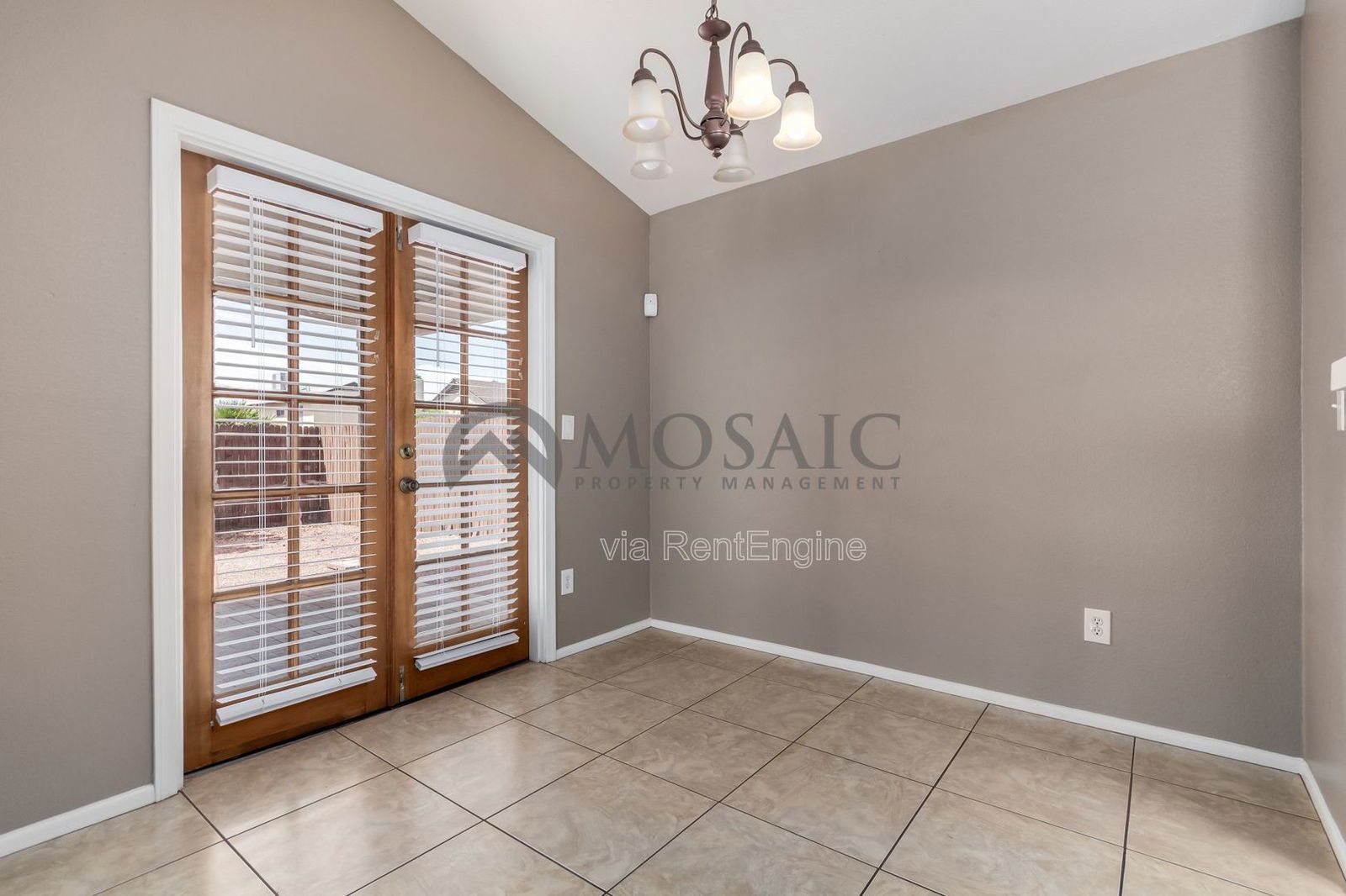 Adorable and recently updated 3 bed/2 bath in the heart of Chandler! property image