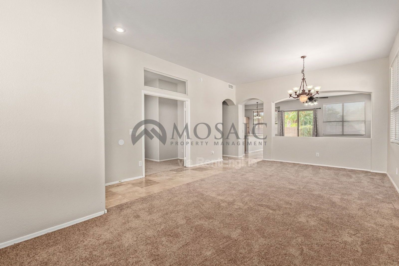 Beautiful 3 bedroom 2 bathroom home in Gilbert! property image