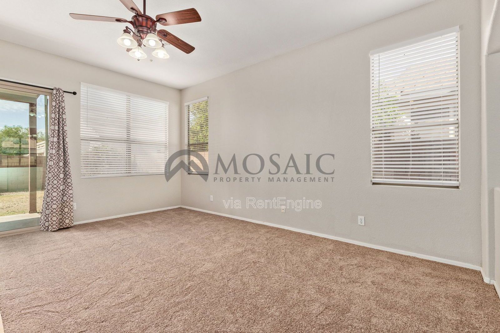 Beautiful 3 bedroom 2 bathroom home in Gilbert! property image