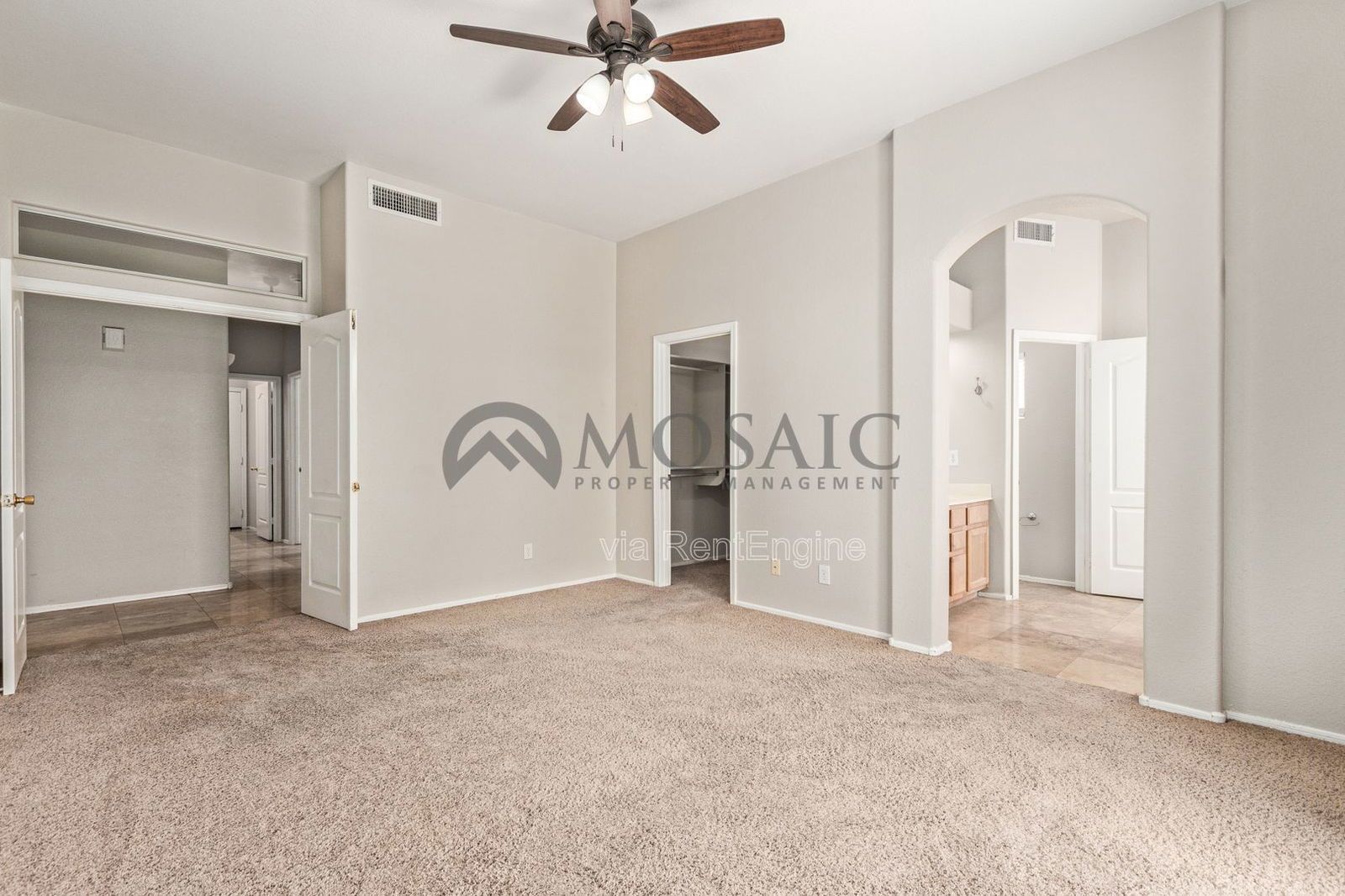 Beautiful 3 bedroom 2 bathroom home in Gilbert! property image