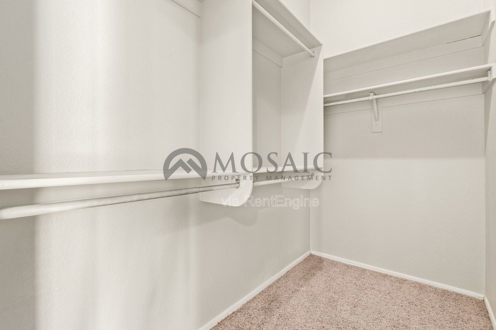 Beautiful 3 bedroom 2 bathroom home in Gilbert! property image