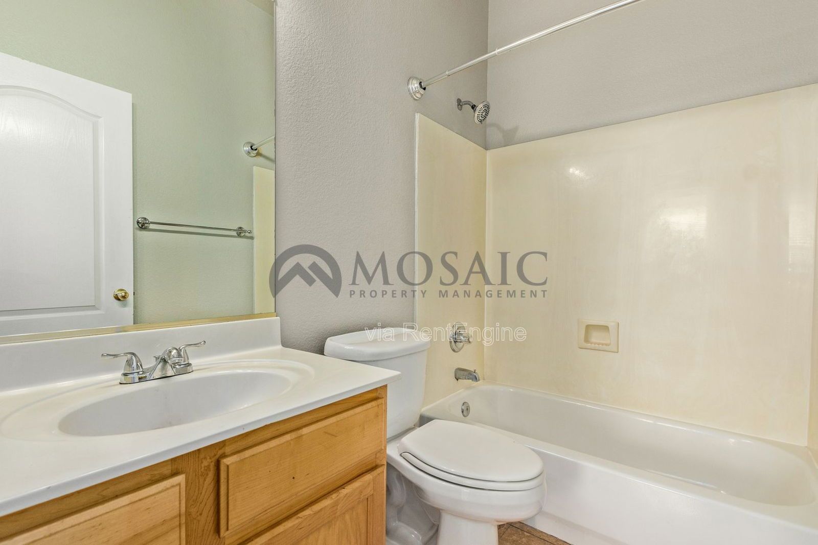 Beautiful 3 bedroom 2 bathroom home in Gilbert! property image