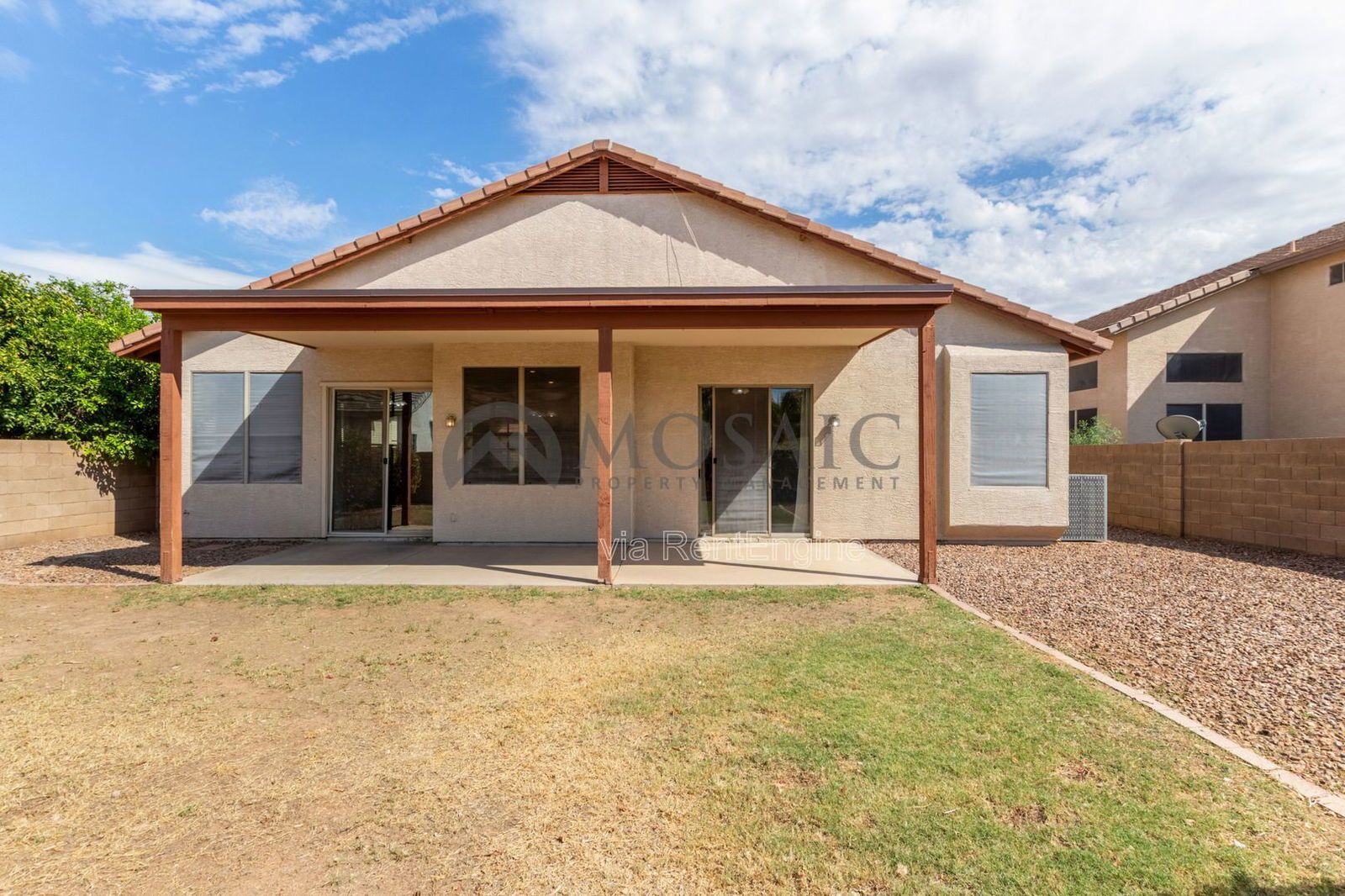 Beautiful 3 bedroom 2 bathroom home in Gilbert! property image