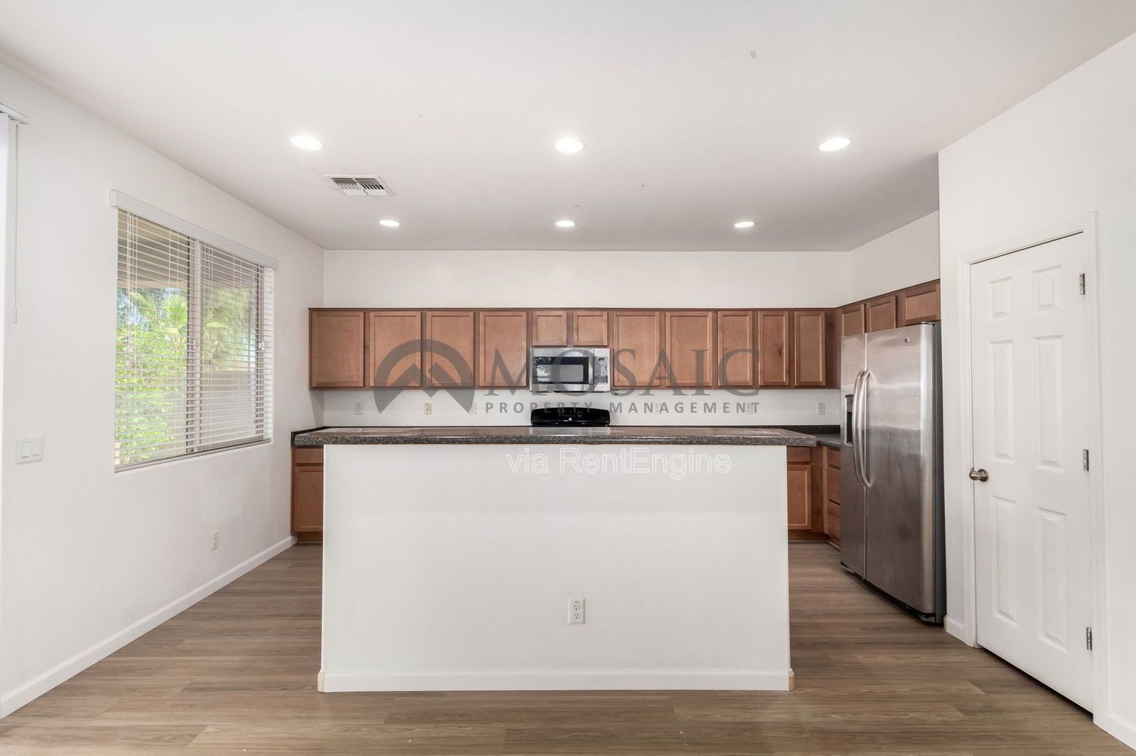 Layton Lakes Beauty! property image