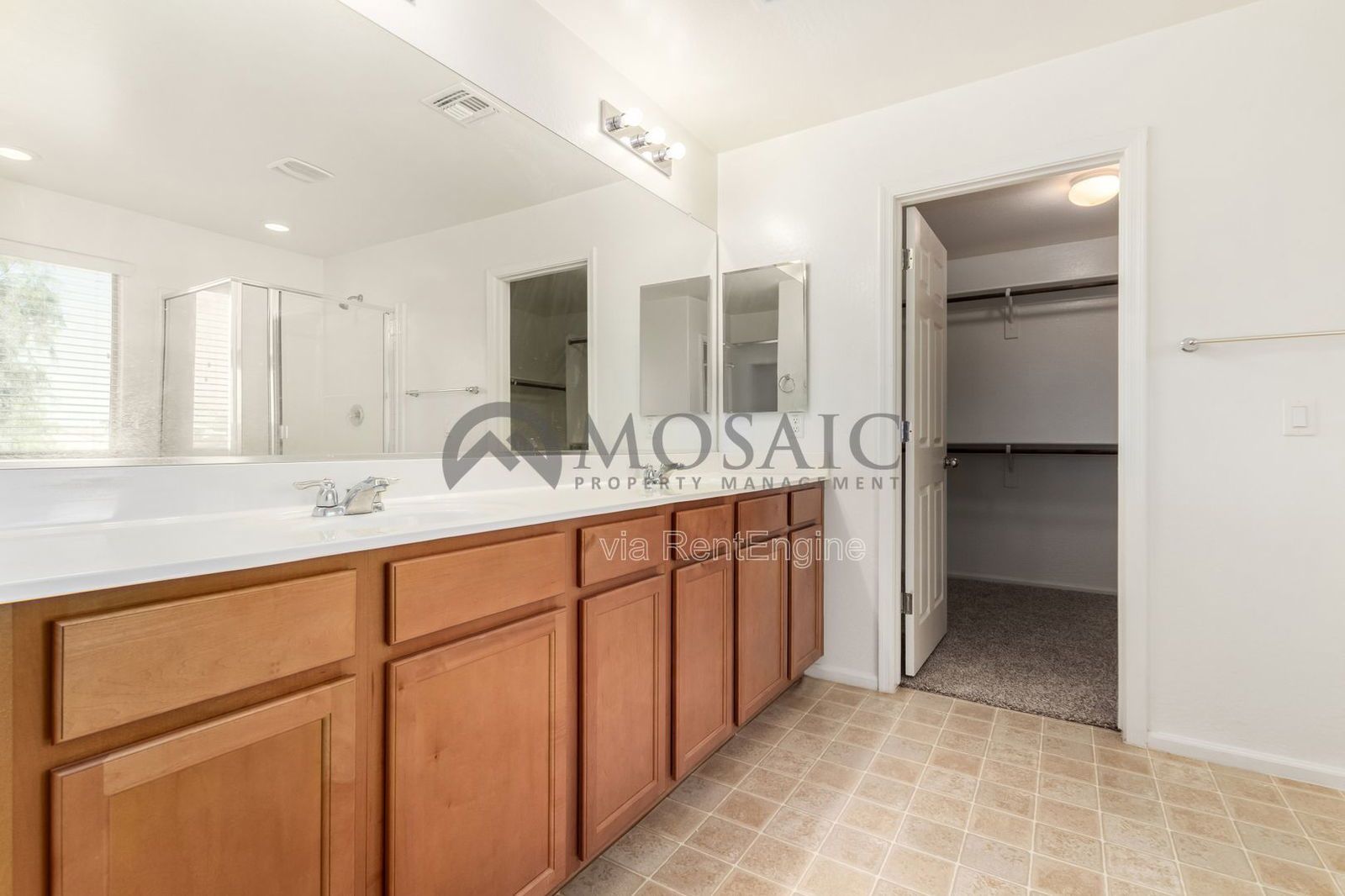 Layton Lakes Beauty! property image