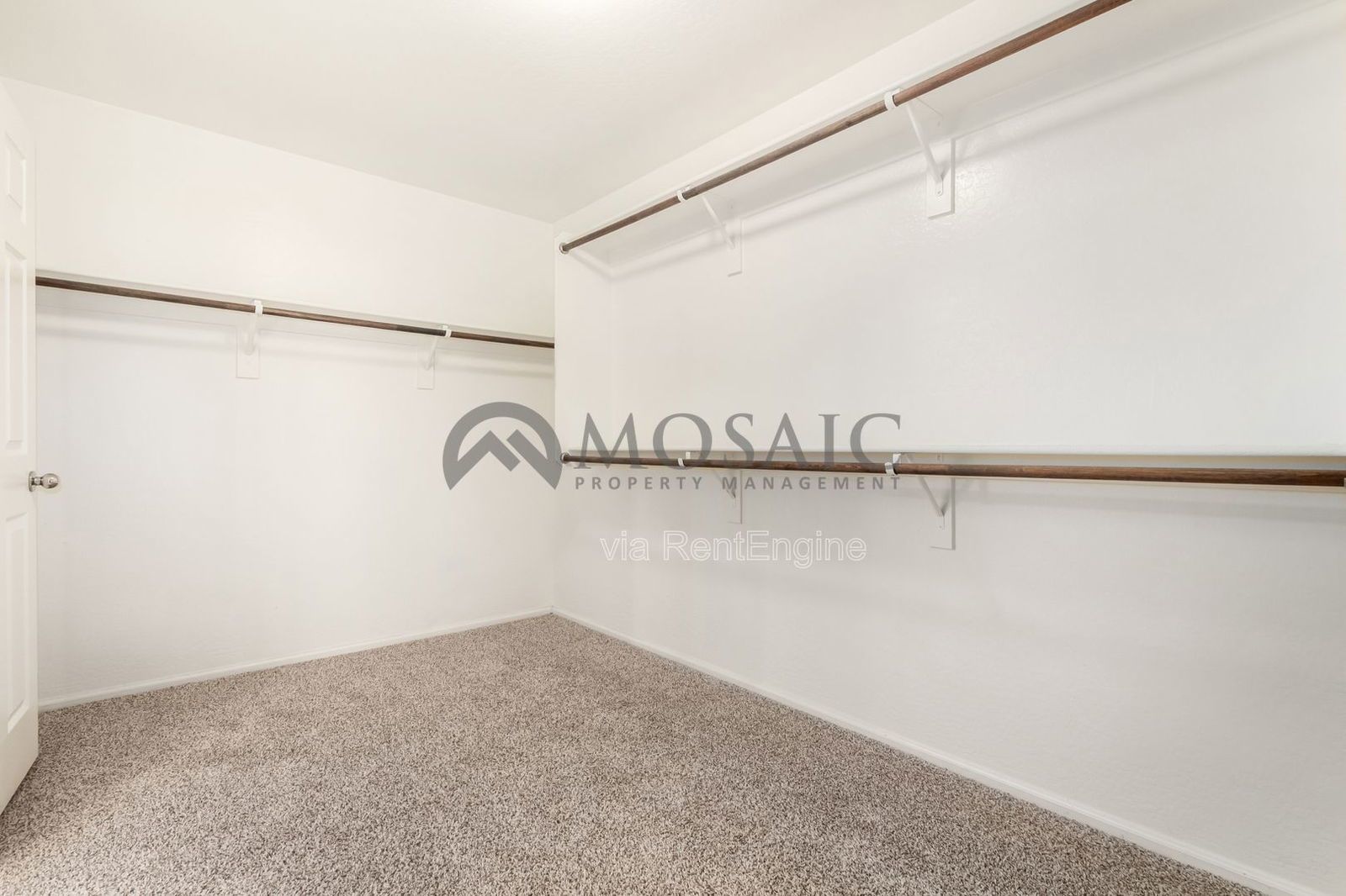 Layton Lakes Beauty! property image