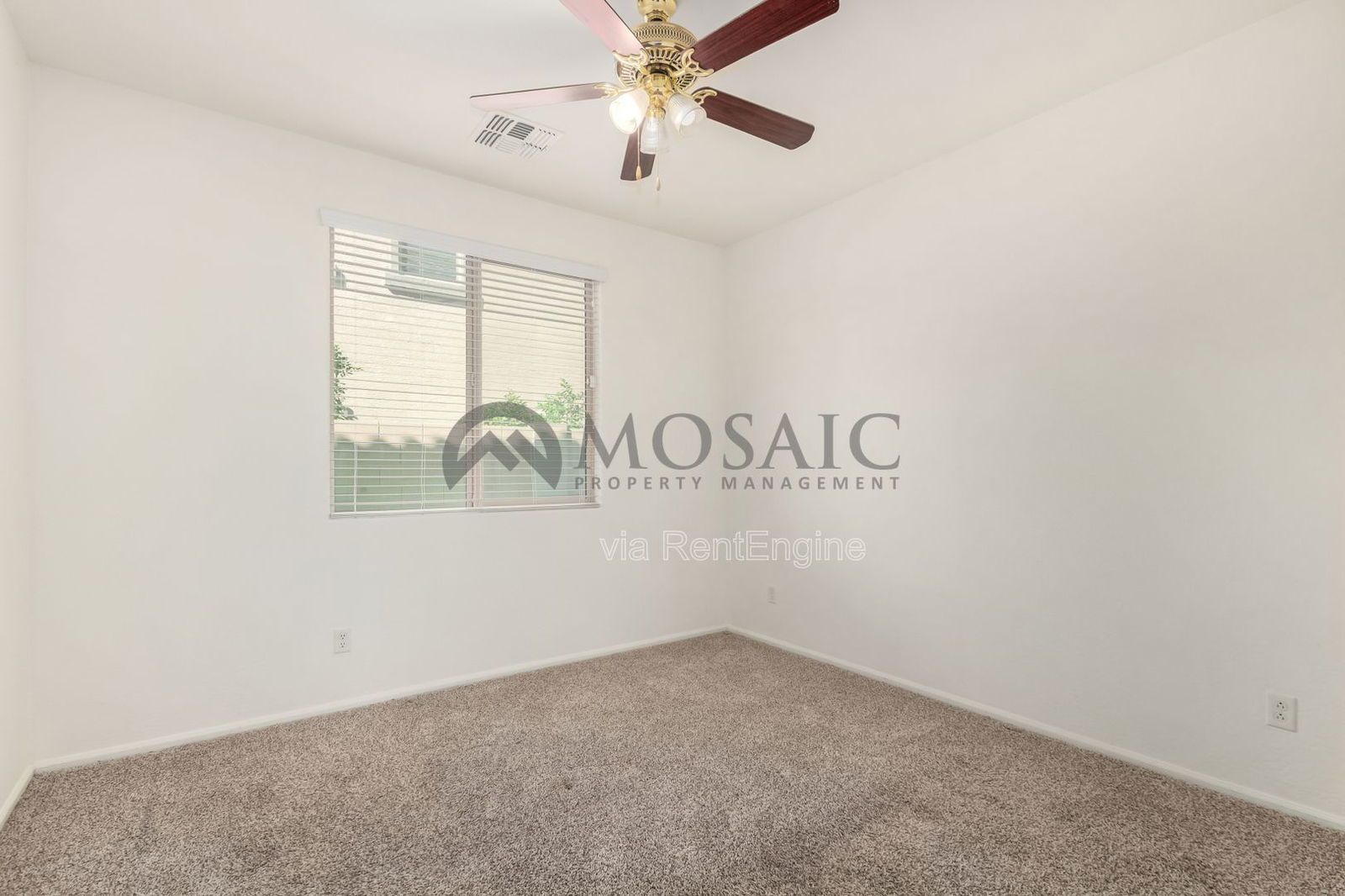 Layton Lakes Beauty! property image