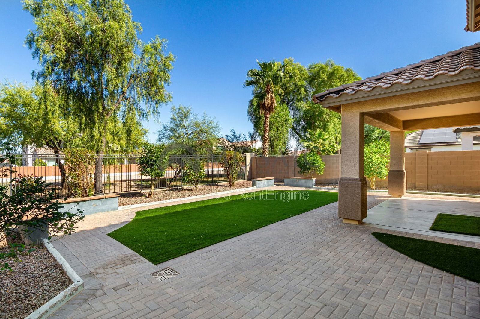 Layton Lakes Beauty! property image