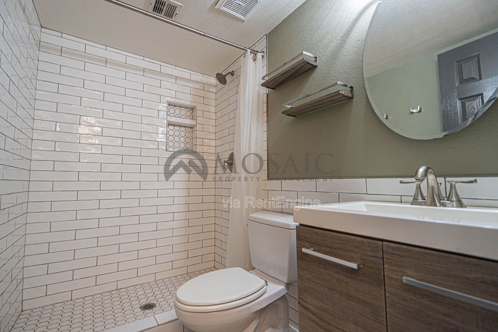 Cozy Upgraded Bungalow in Scottsdale – A Must-See! property image