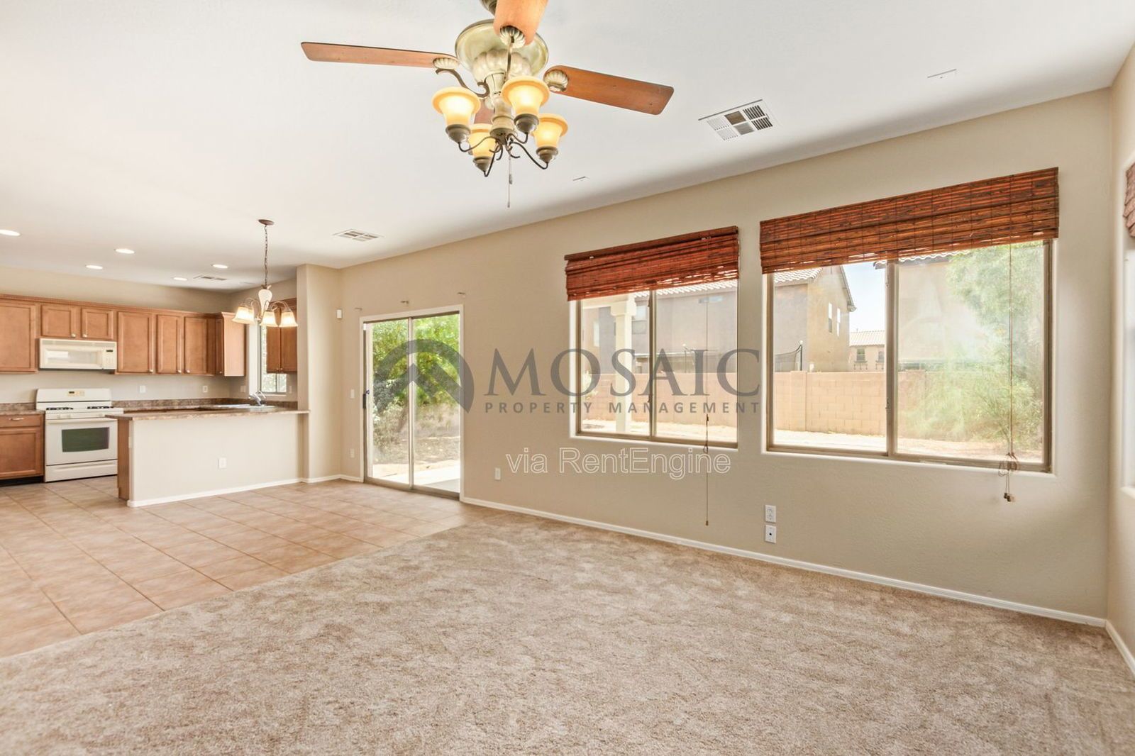 Must See 3 Bedroom Home in Gateway Village property image