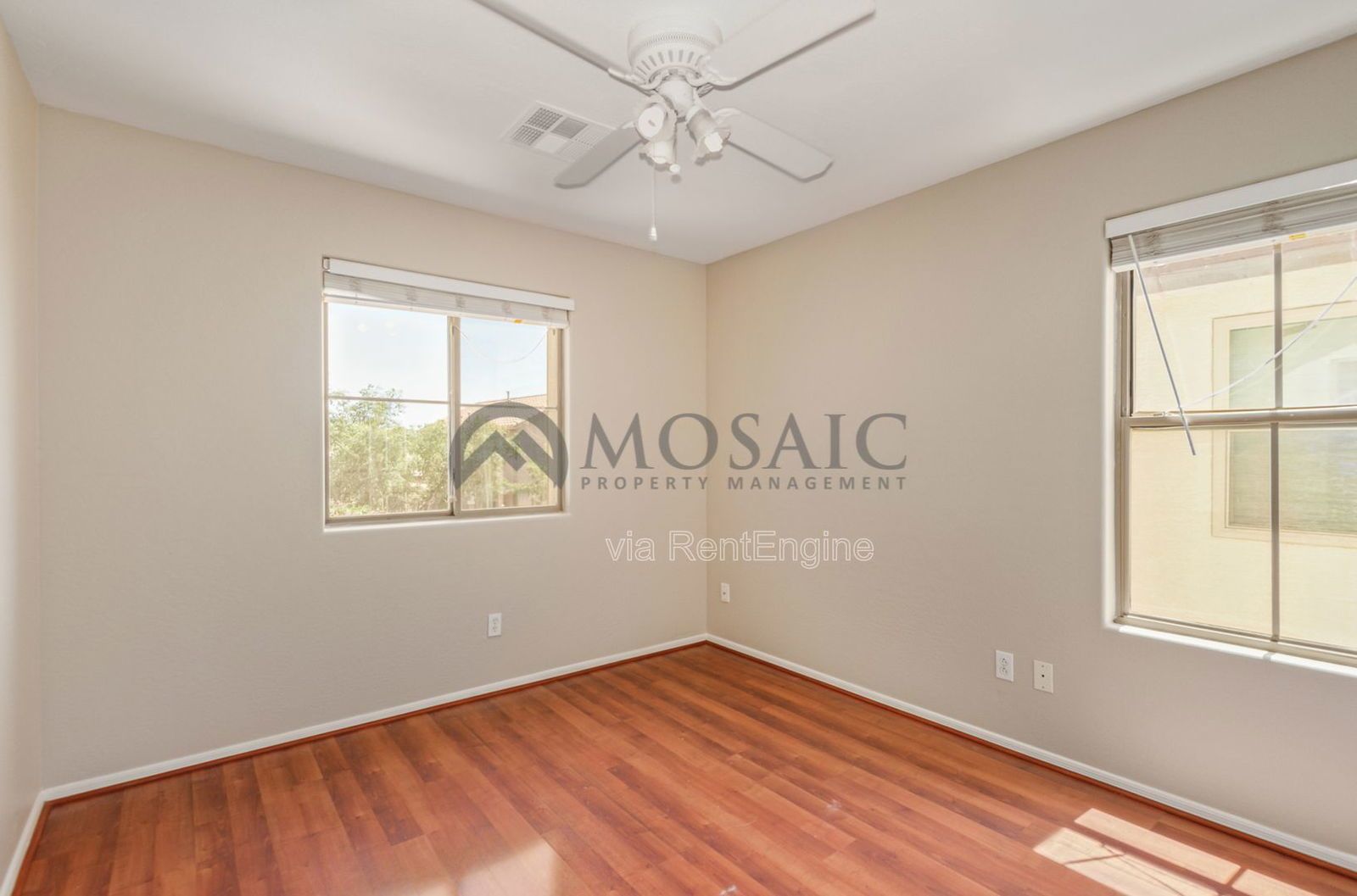 Must See 3 Bedroom Home in Gateway Village property image