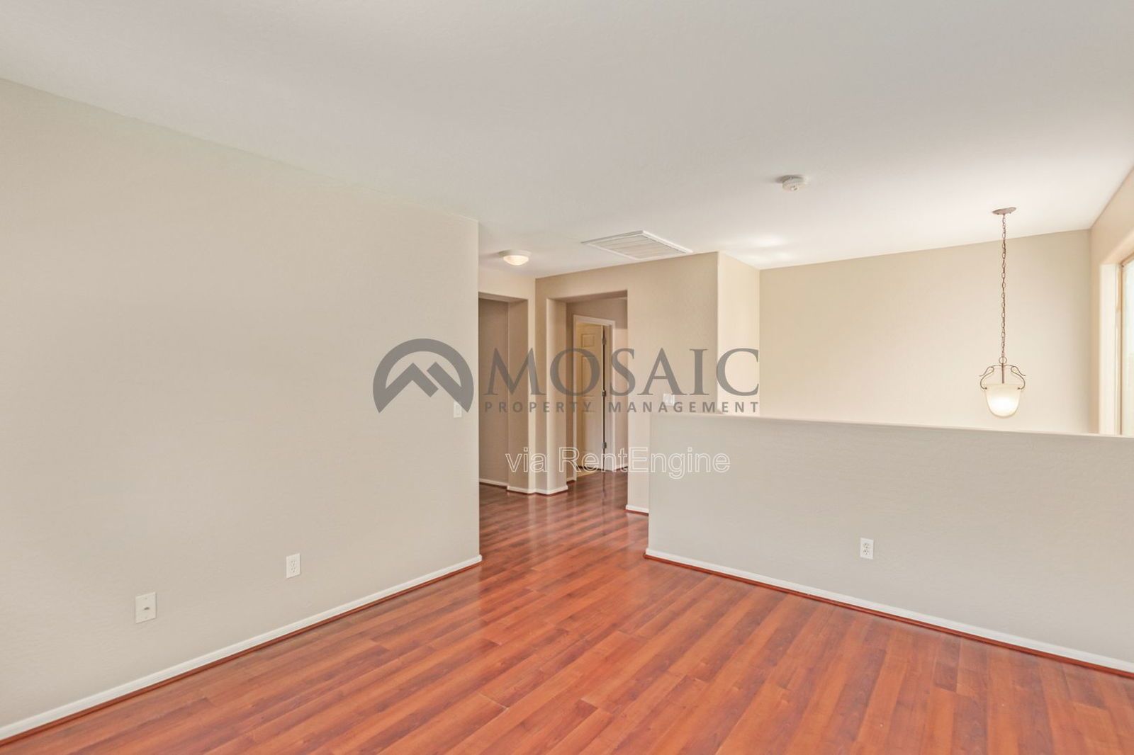 Must See 3 Bedroom Home in Gateway Village property image