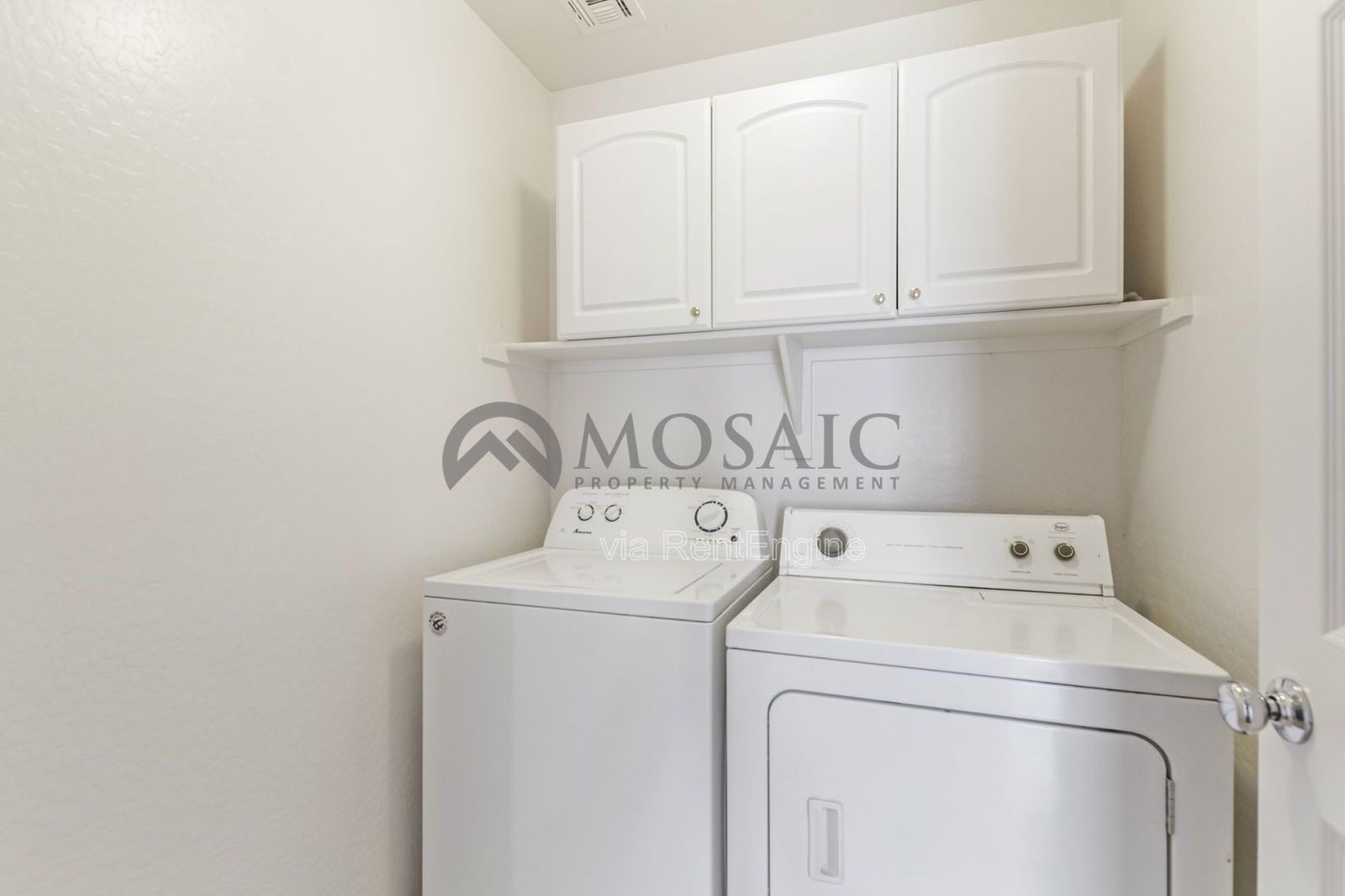 Must See 3 Bedroom Home in Gateway Village property image