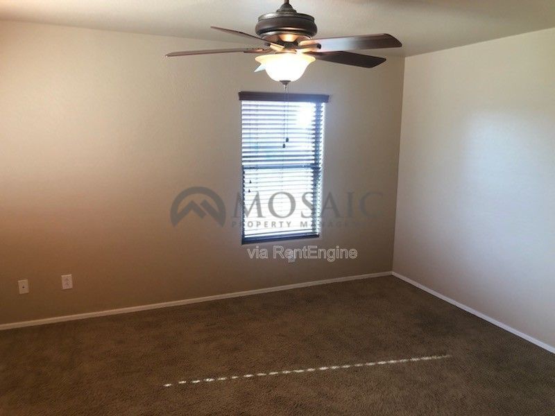 Tri-Level on Williams Field & Val Vista! property image