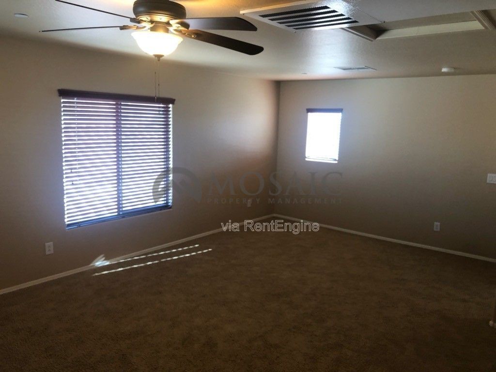 Tri-Level on Williams Field & Val Vista! property image