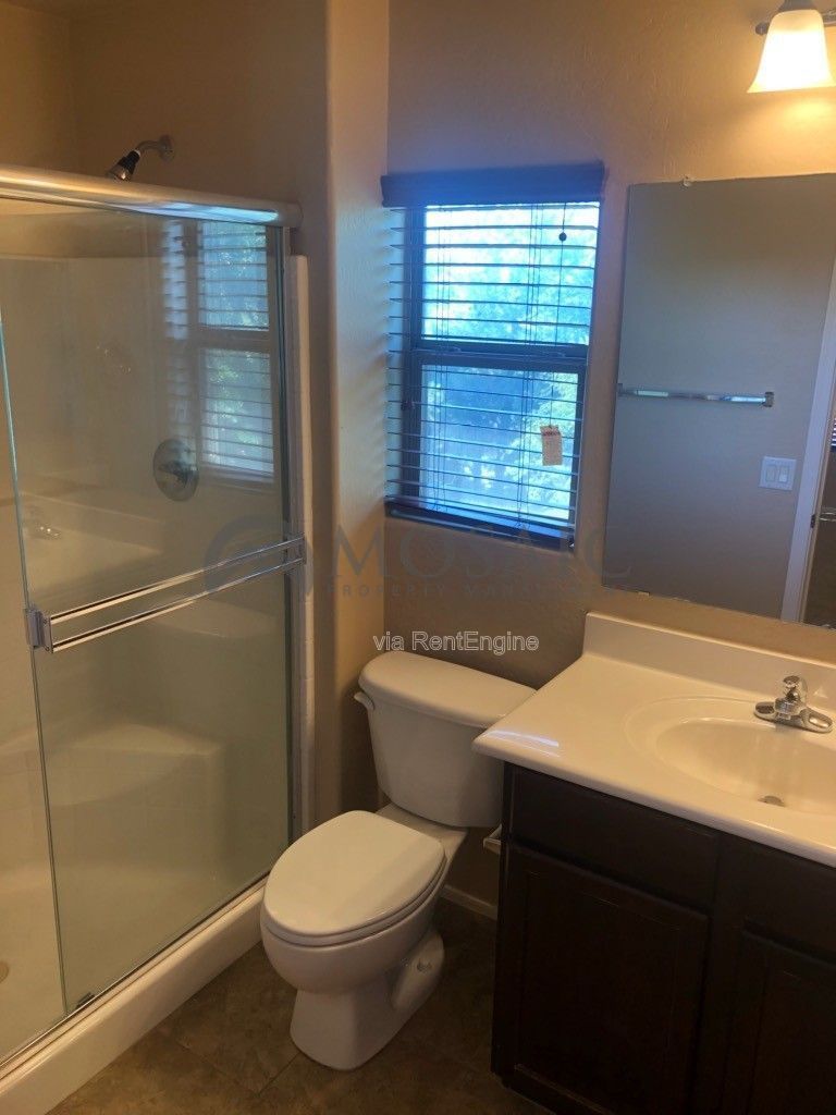 Tri-Level on Williams Field & Val Vista! property image