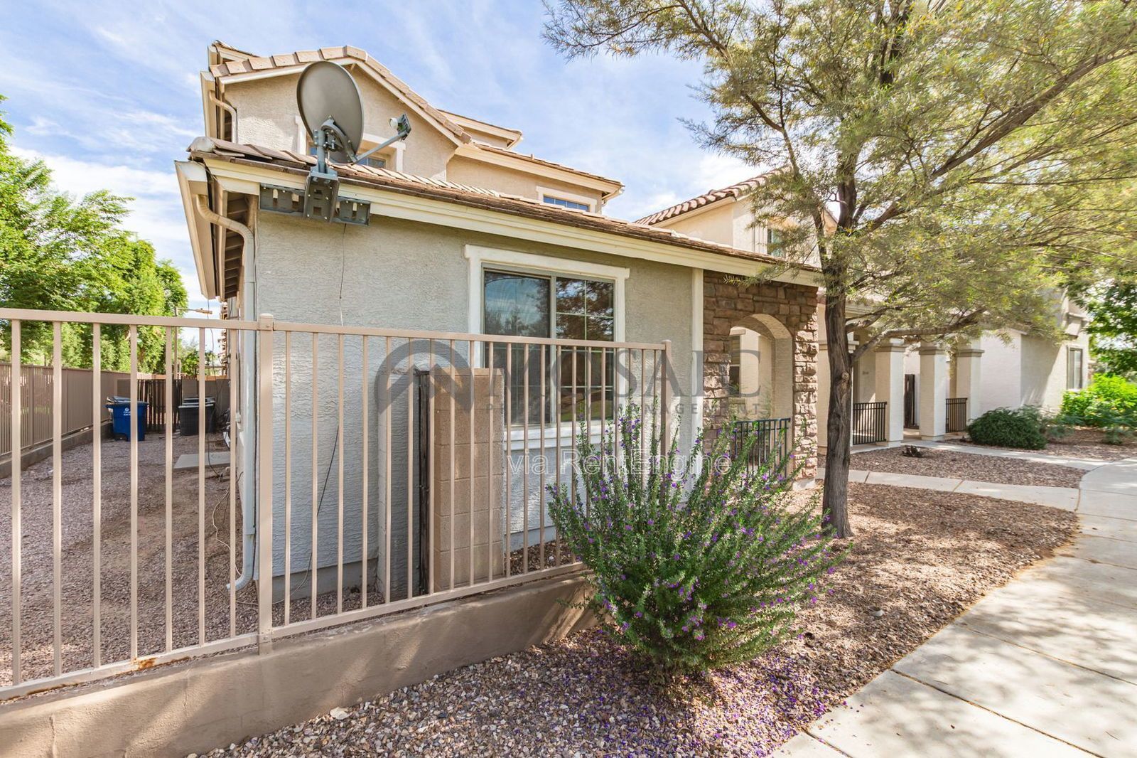Tri-Level on Williams Field & Val Vista! property image