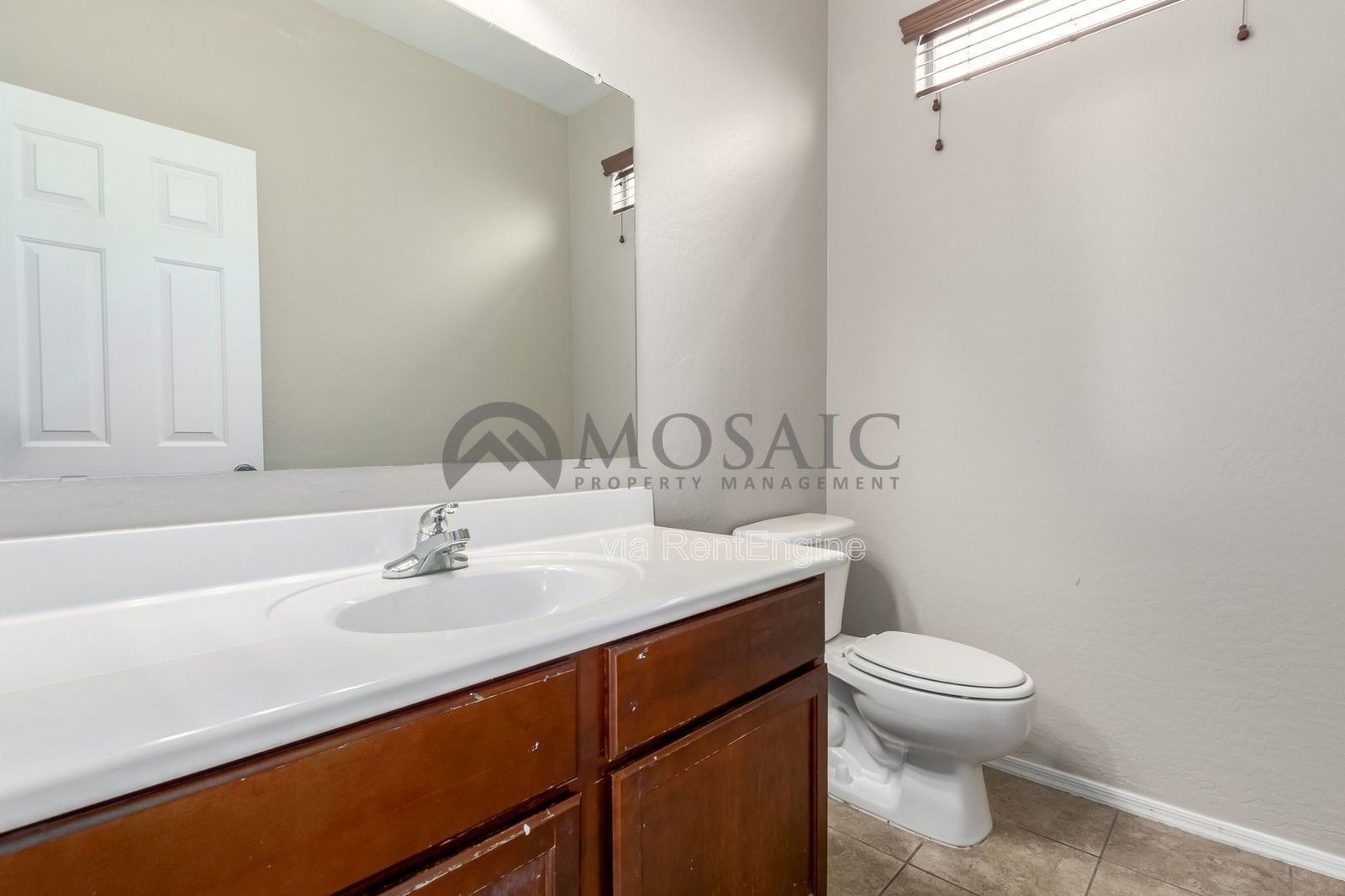 Tri-Level on Williams Field & Val Vista! property image