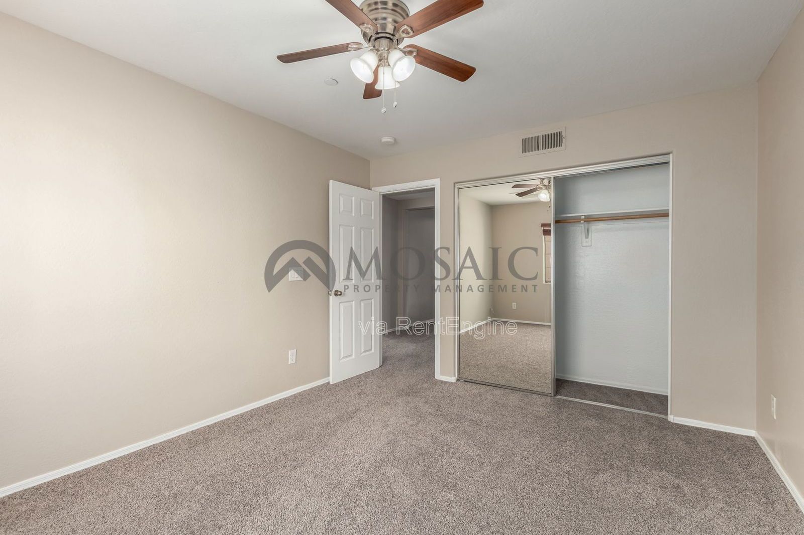 Tri-Level on Williams Field & Val Vista! property image