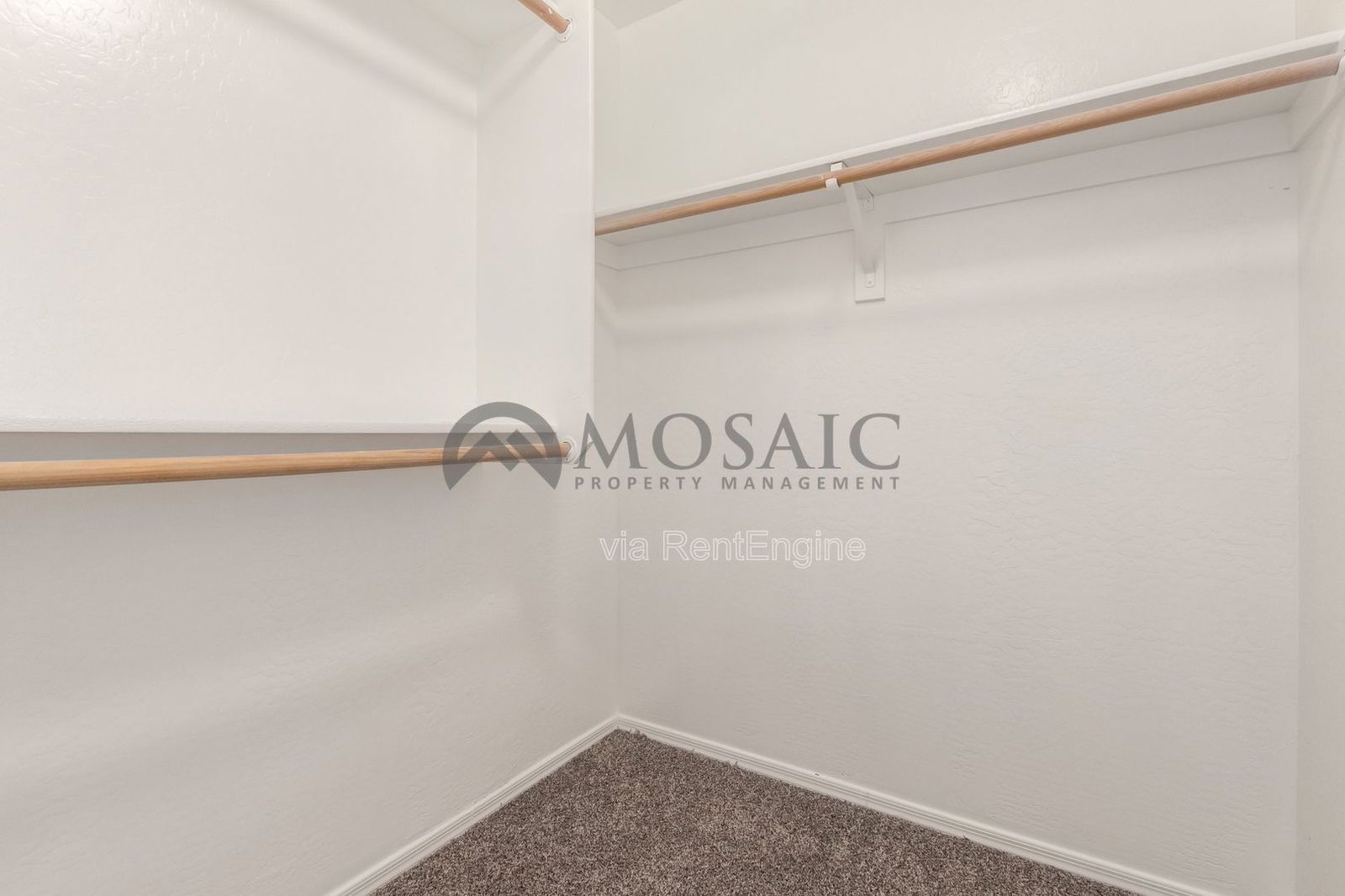 Tri-Level on Williams Field & Val Vista! property image