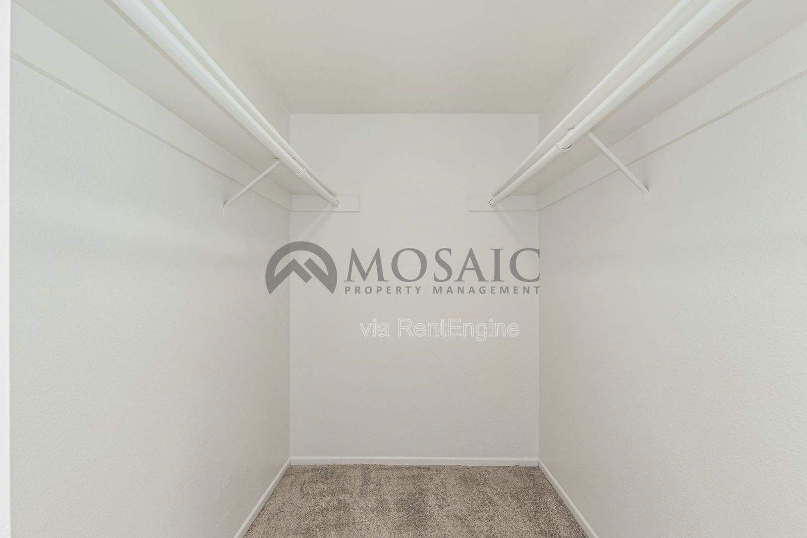 Beautiful 4 Bedroom, 2 Bath Home in Mesa! property image