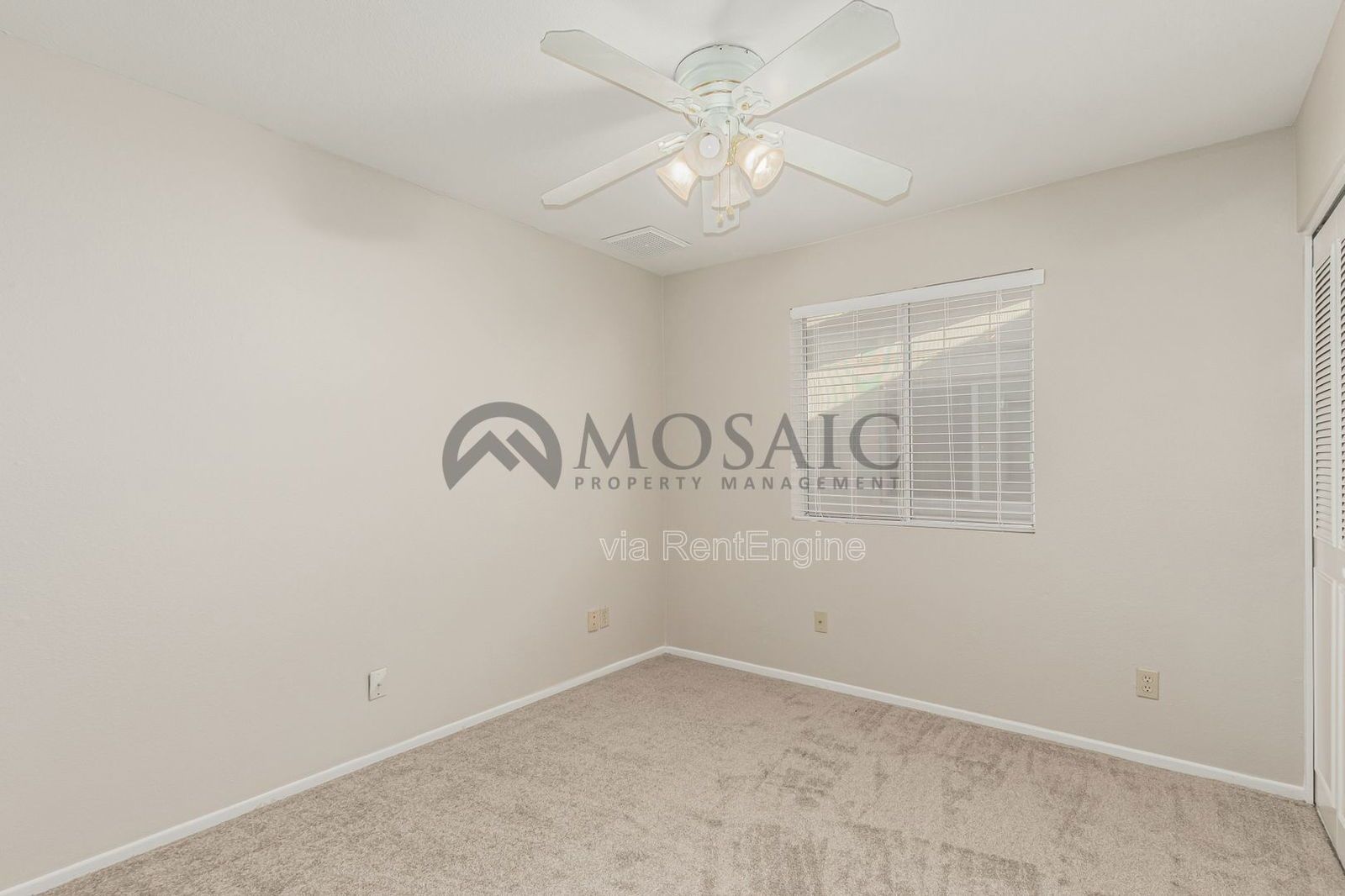 Beautiful 4 Bedroom, 2 Bath Home in Mesa! property image