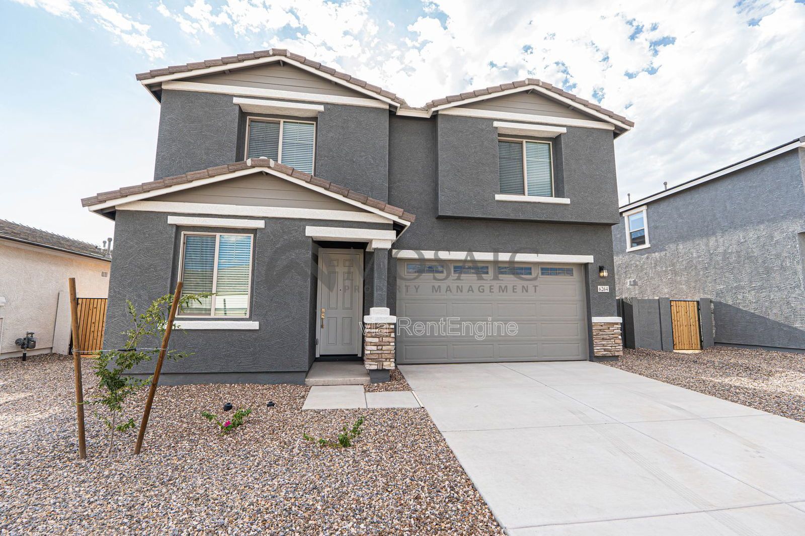 Stunning Sundrop Model Home – New and Modern - property image