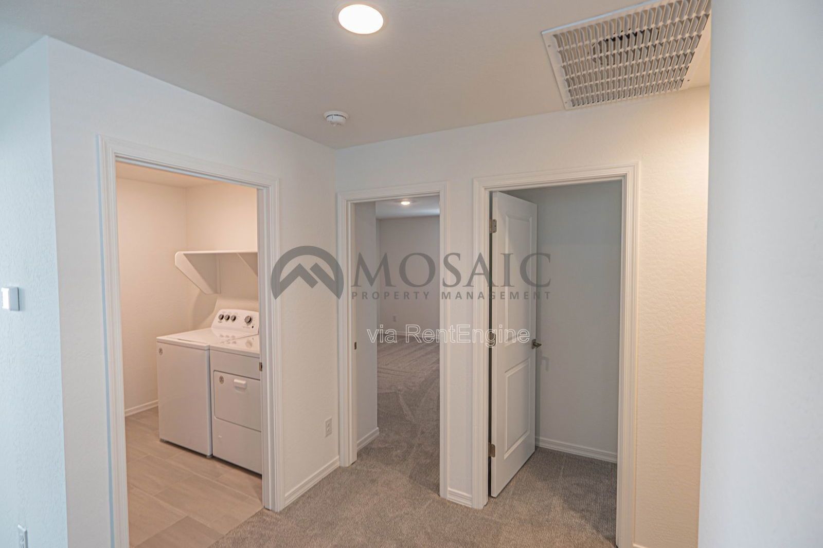 Stunning Sundrop Model Home – New and Modern - property image