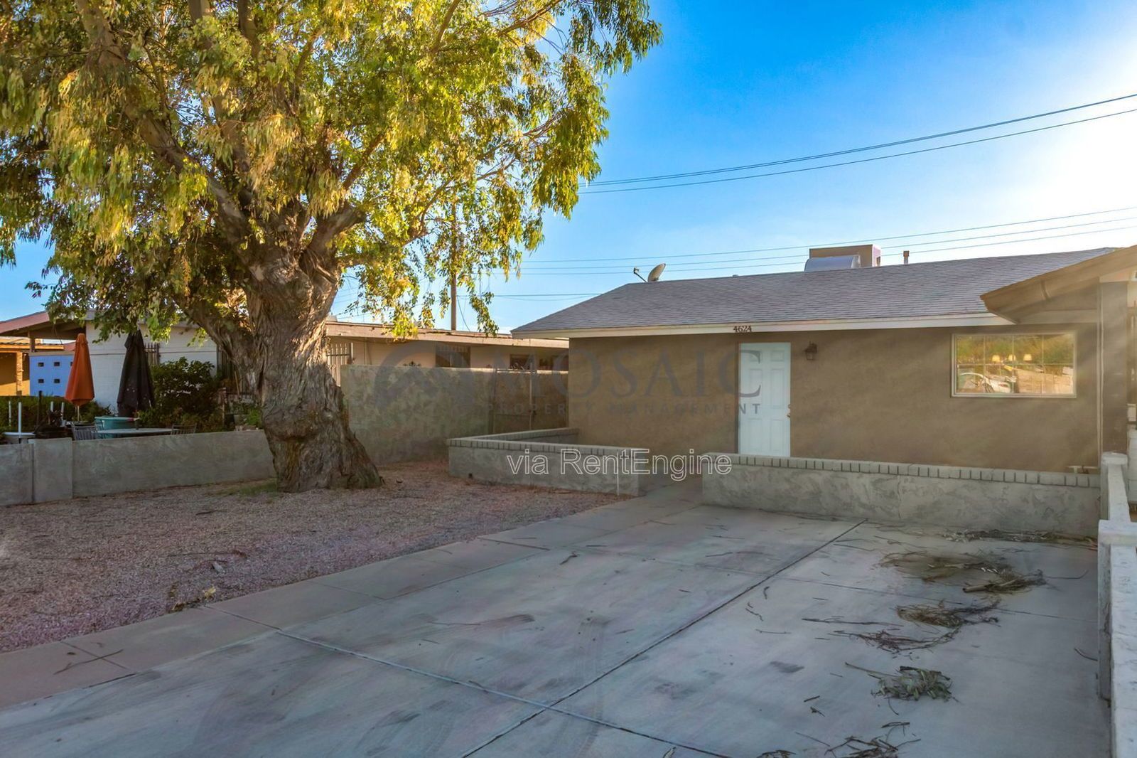 Stylishly Remodeled 2B/1BA in Prime Phoenix Location property image
