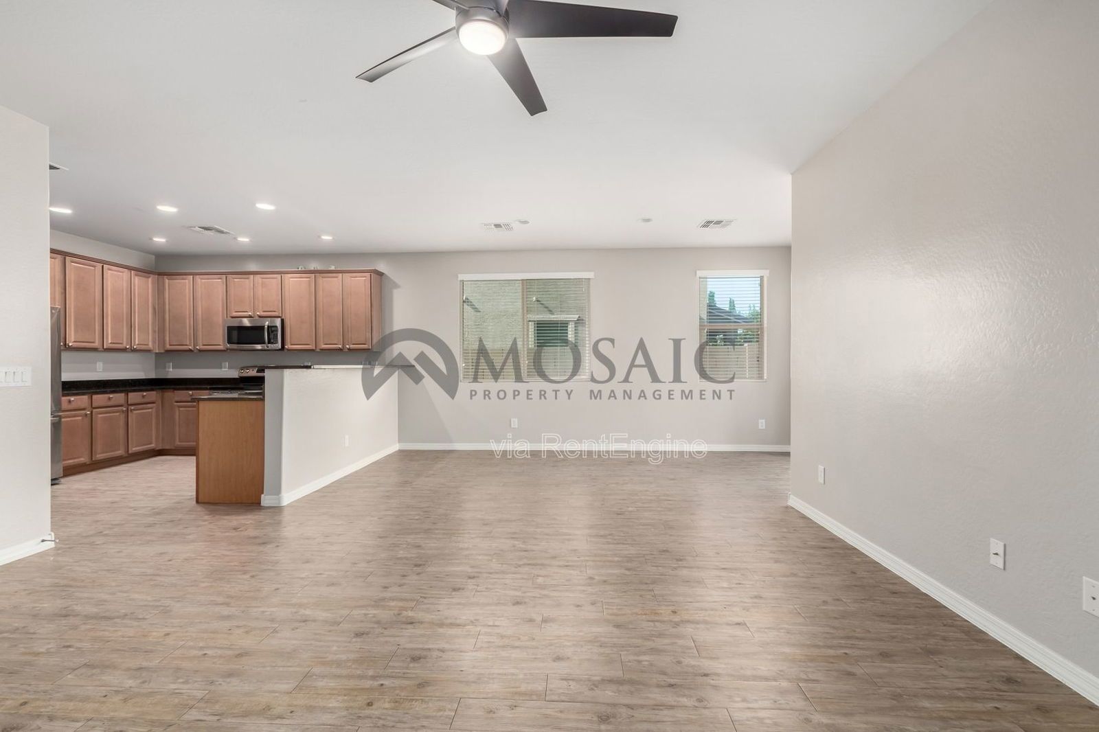 Charming 3B/2BA in Bella Via Community property image