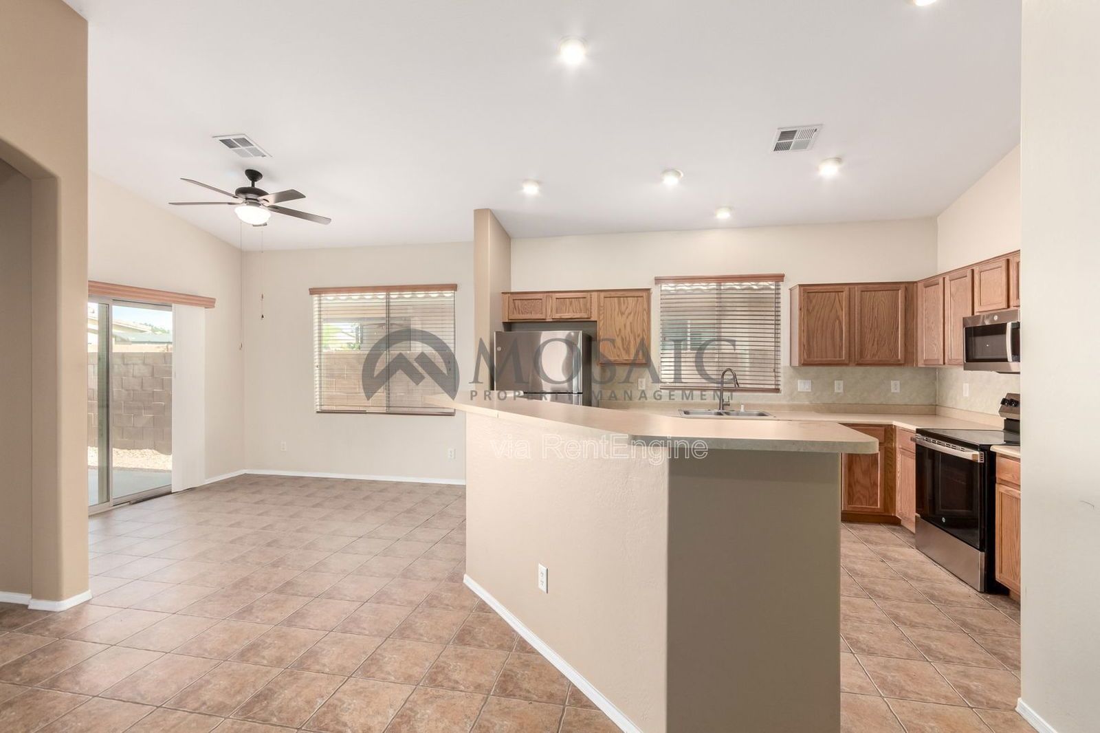 Great 4 bed 2 bath in Power Ranch property image