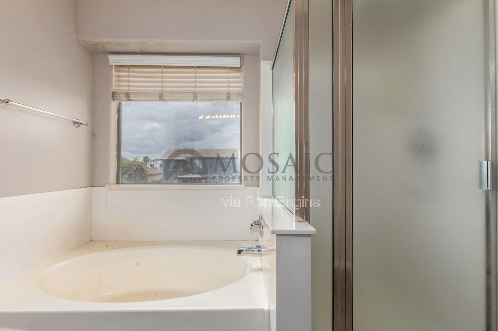 Move in ready - large yard - 4 bedrooms in Circle Cross Ranch property image