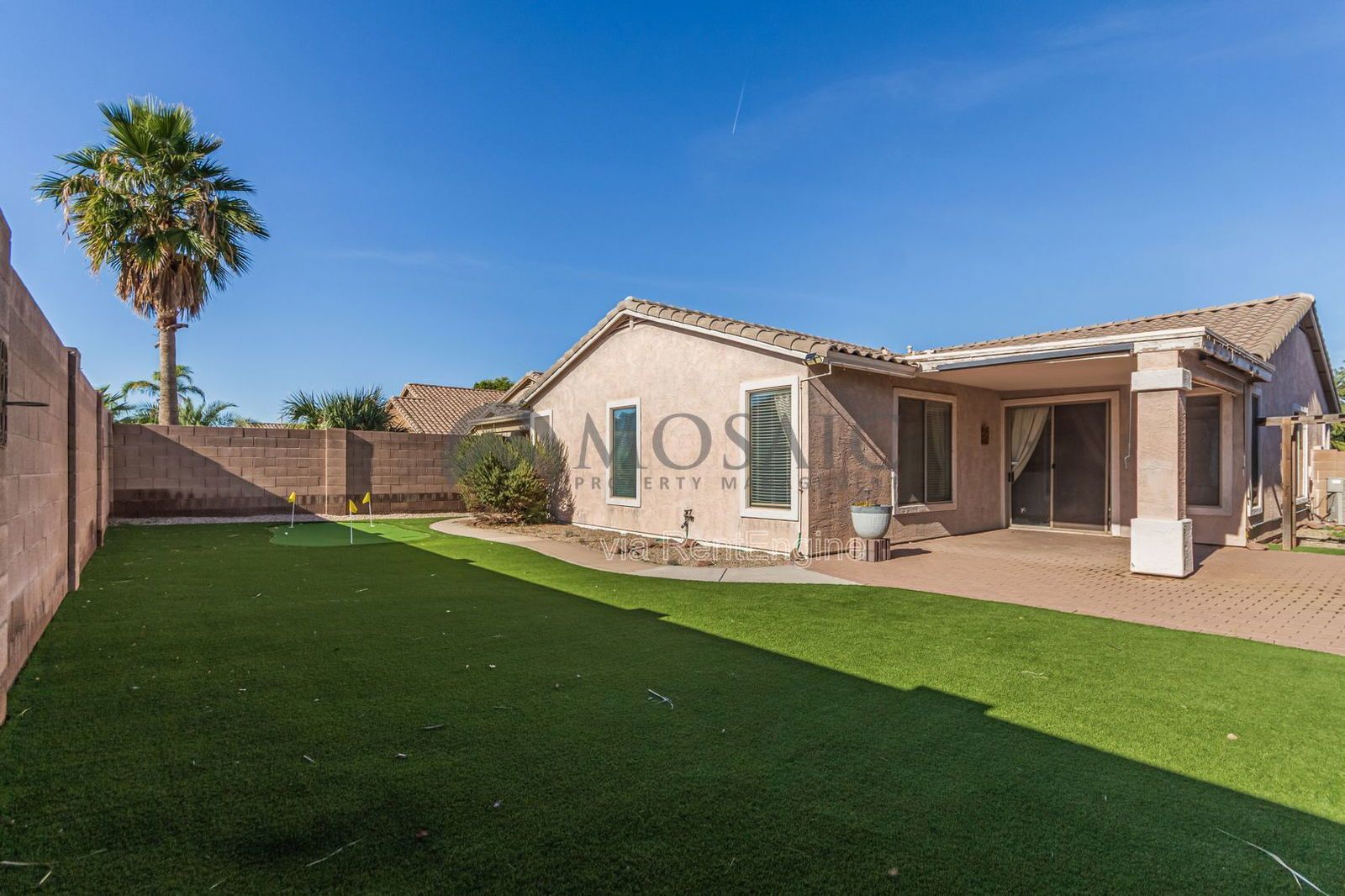 Beautiful 4 Bedroom 2 Bathroom Home in Johnson Ranch! property image