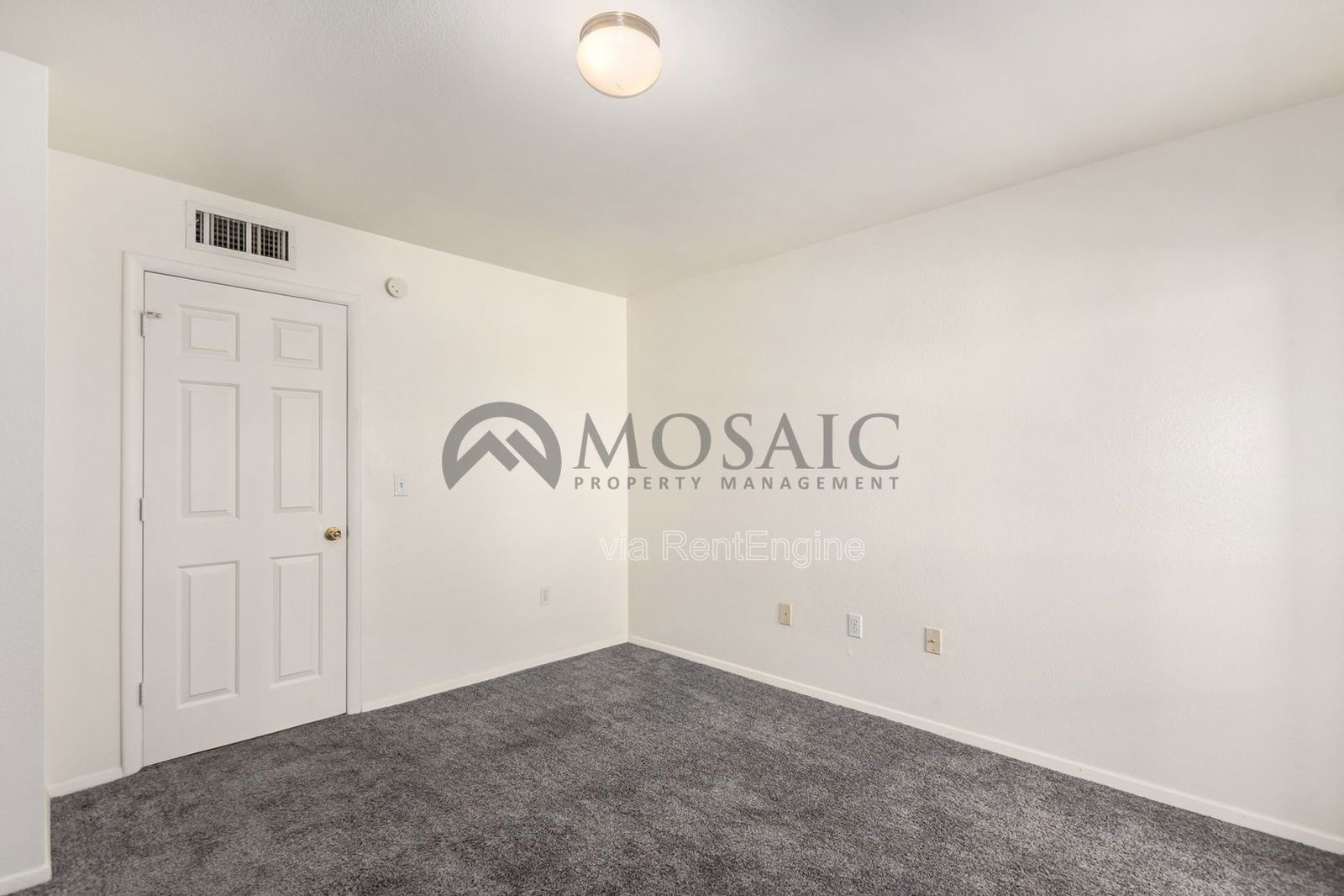 Updated condo in a community with great amenities - pool, tennis! property image