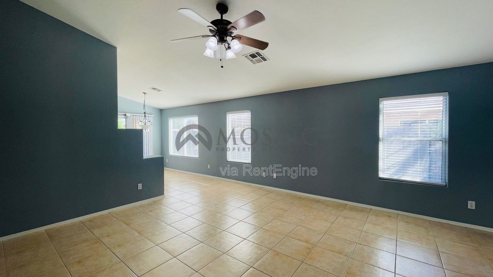 Lovely 4b/2.5ba in Fletcher Heights! property image