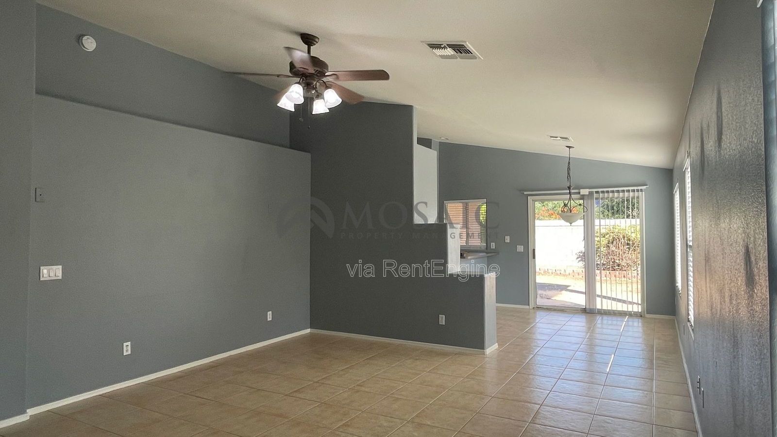 Lovely 4b/2.5ba in Fletcher Heights! property image