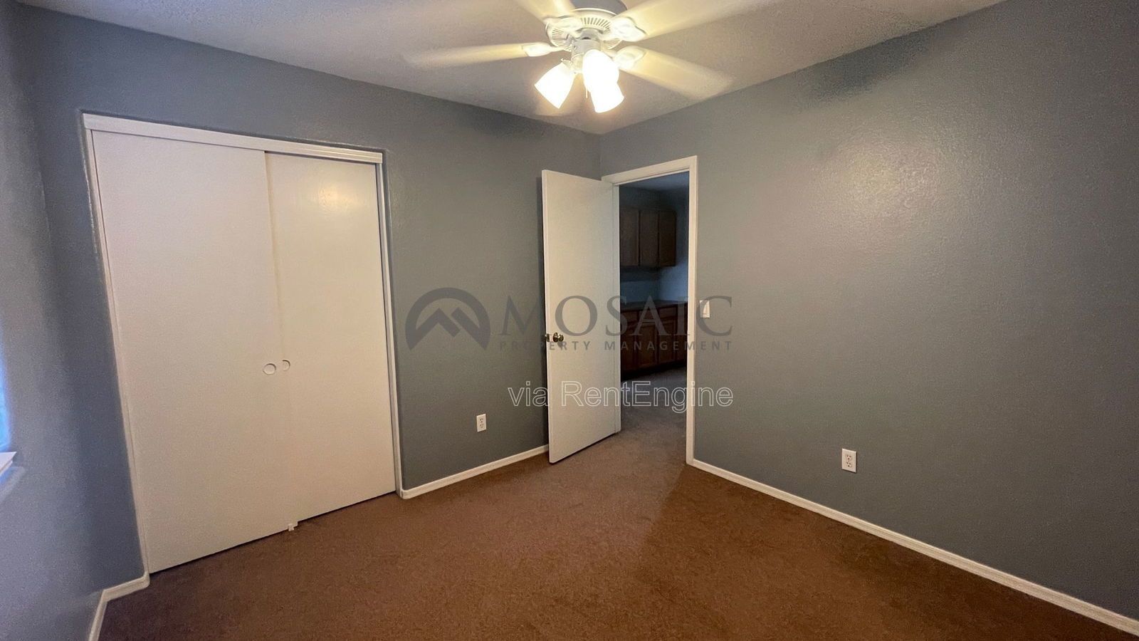 Lovely 4b/2.5ba in Fletcher Heights! property image