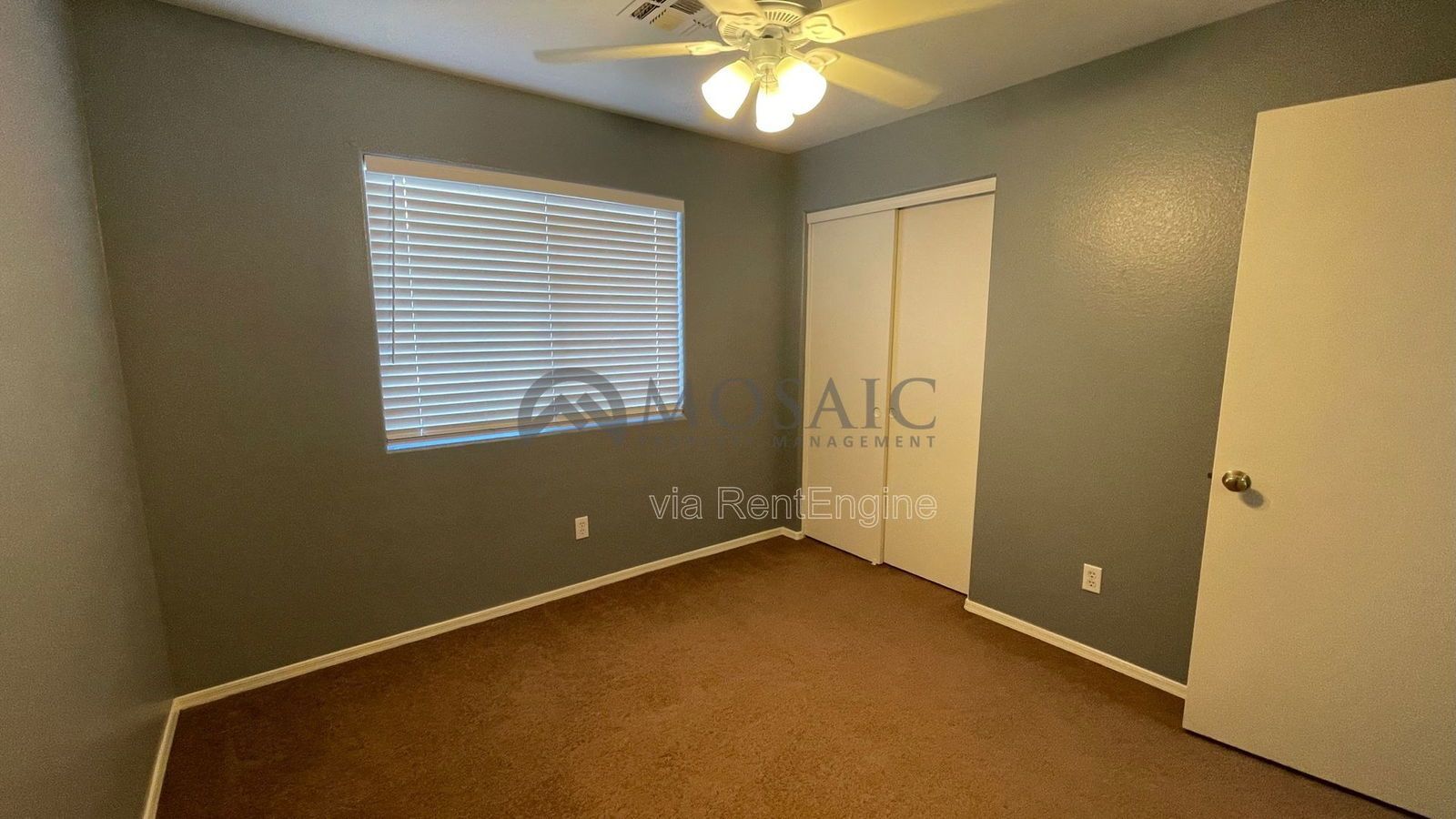 Lovely 4b/2.5ba in Fletcher Heights! property image