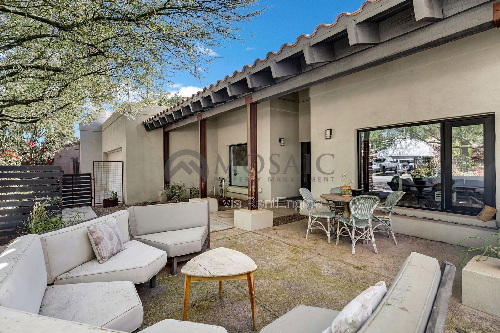 Beautifully home in Scottsdale with a detached casita property image
