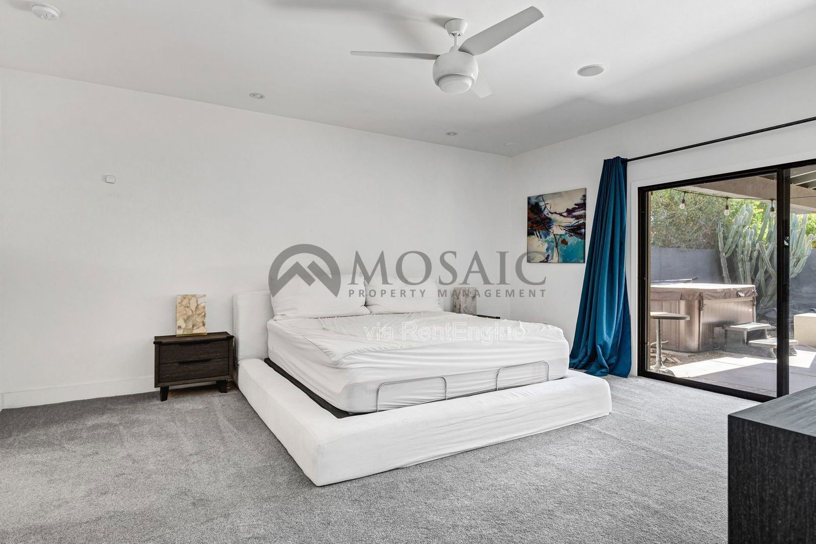 Beautifully home in Scottsdale with a detached casita property image