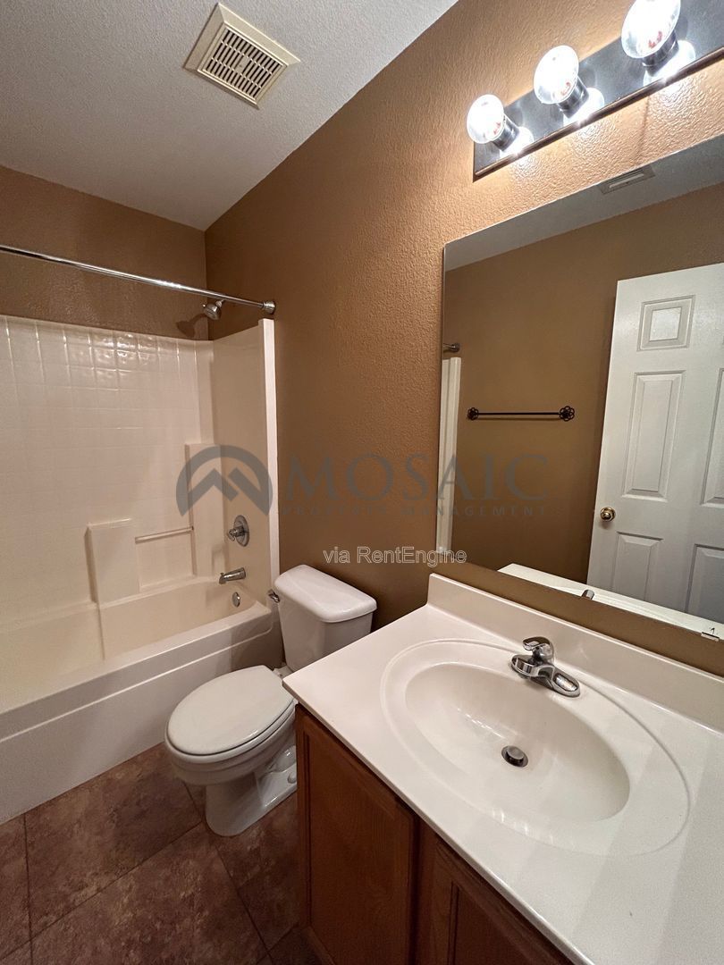 Gorgeous Updated home in Parkwood Ranch!! property image