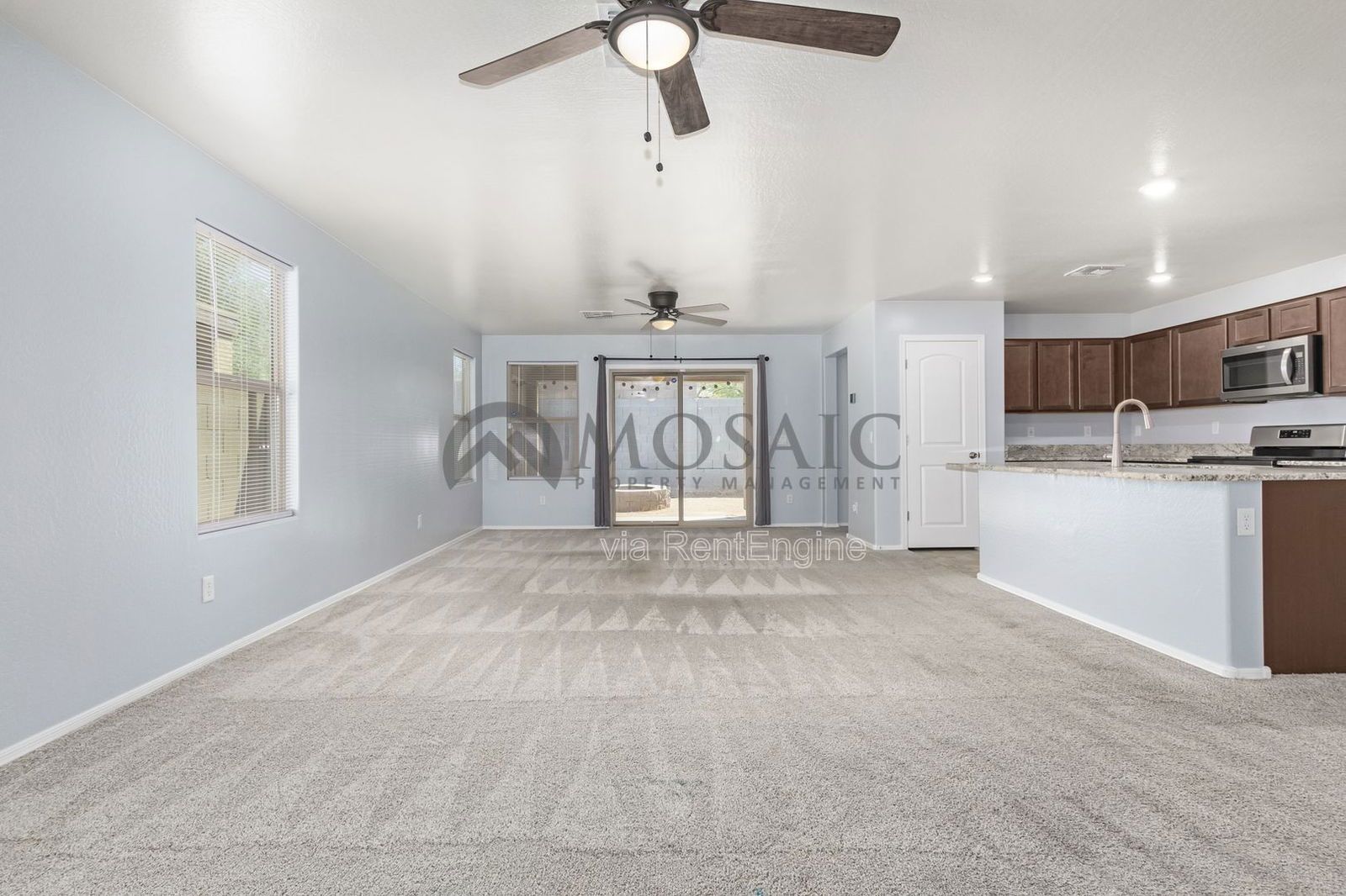 Fabulous 4 bed/2 bath home near South Mountain Preserve! property image