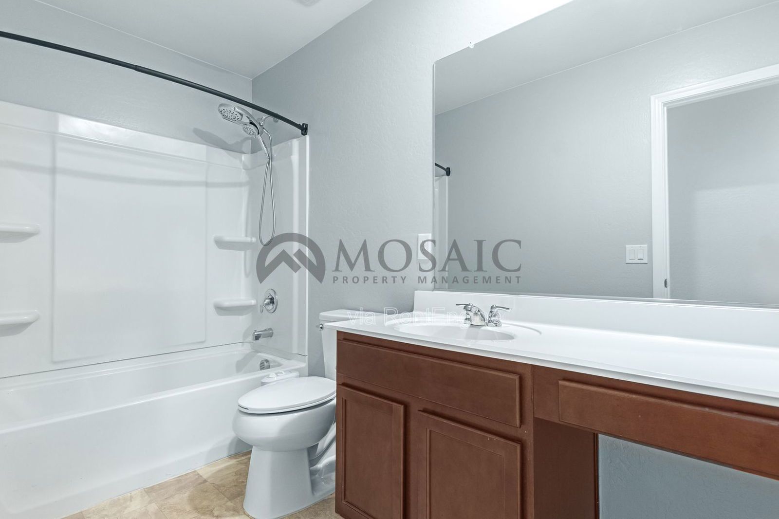 Fabulous 4 bed/2 bath home near South Mountain Preserve! property image