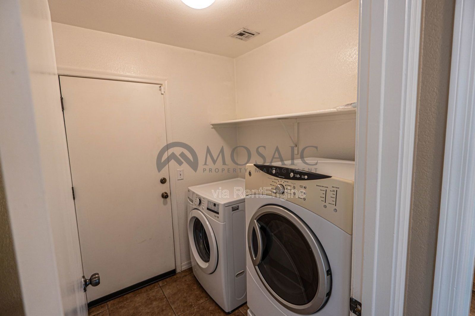 Great Home in San Tan Heights!! property image