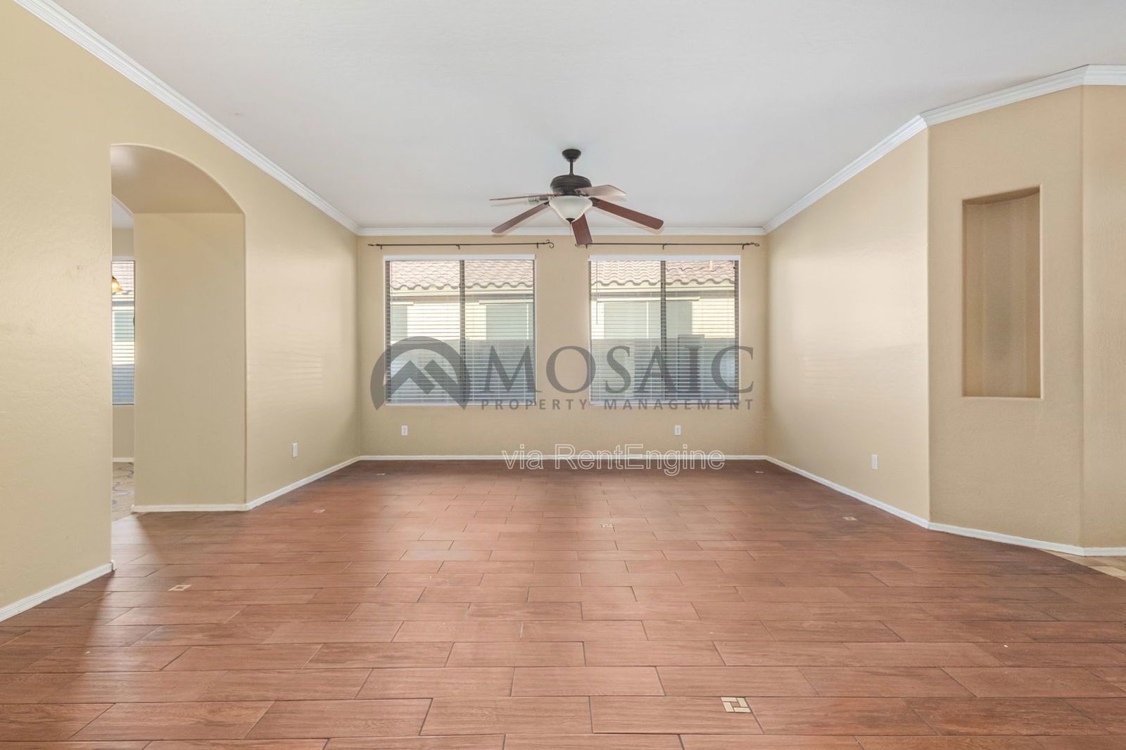 Adorable 3 bed/2 bath PLUS DEN!  Come see today! property image