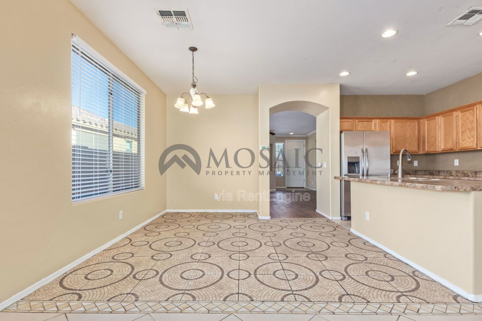 Adorable 3 bed/2 bath PLUS DEN!  Come see today! property image