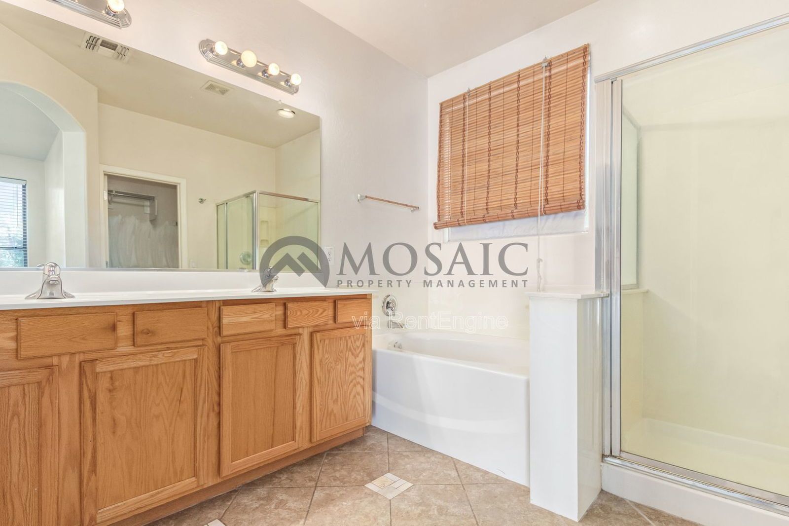 Adorable 3 bed/2 bath PLUS DEN!  Come see today! property image