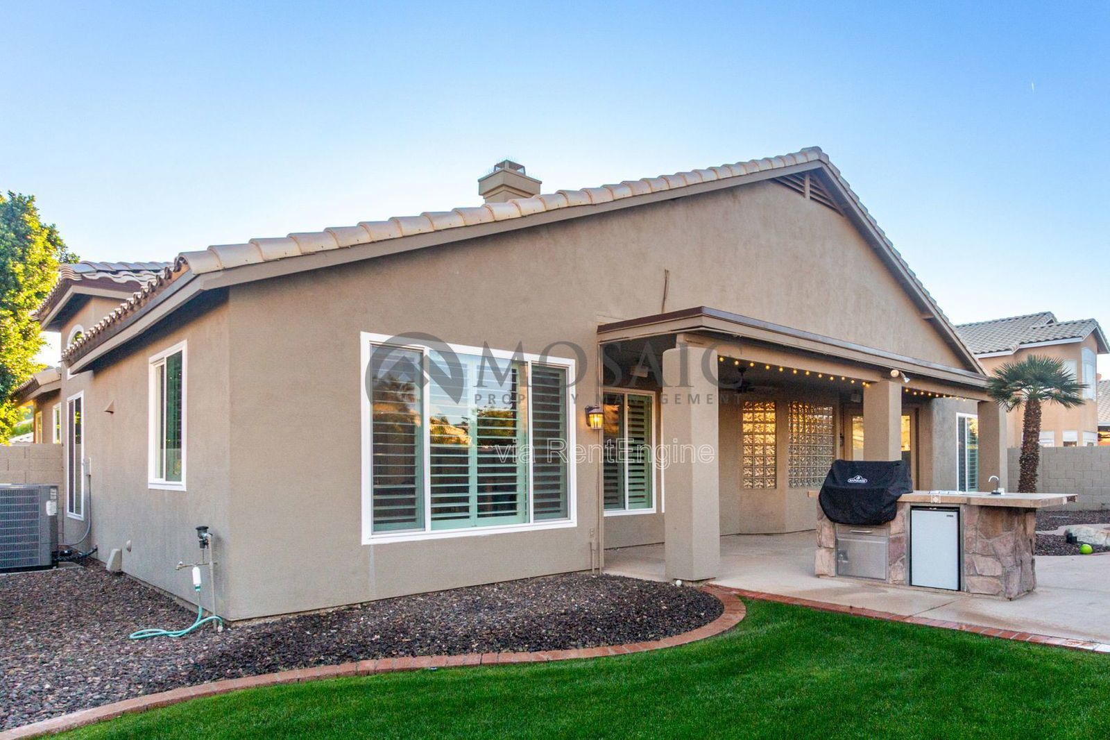 Beautiful 4 Bedroom 2 Bathroom Home. Apply Today! property image